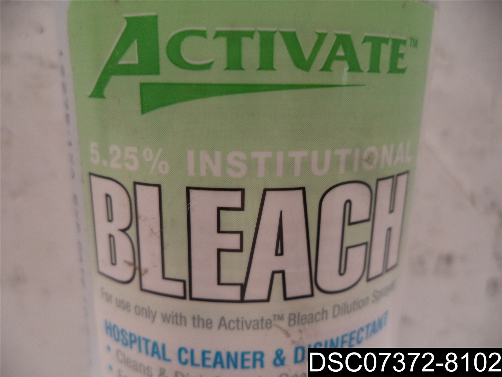 11 Oz Activate 5.25% Institutional Bleach MLCS00060C