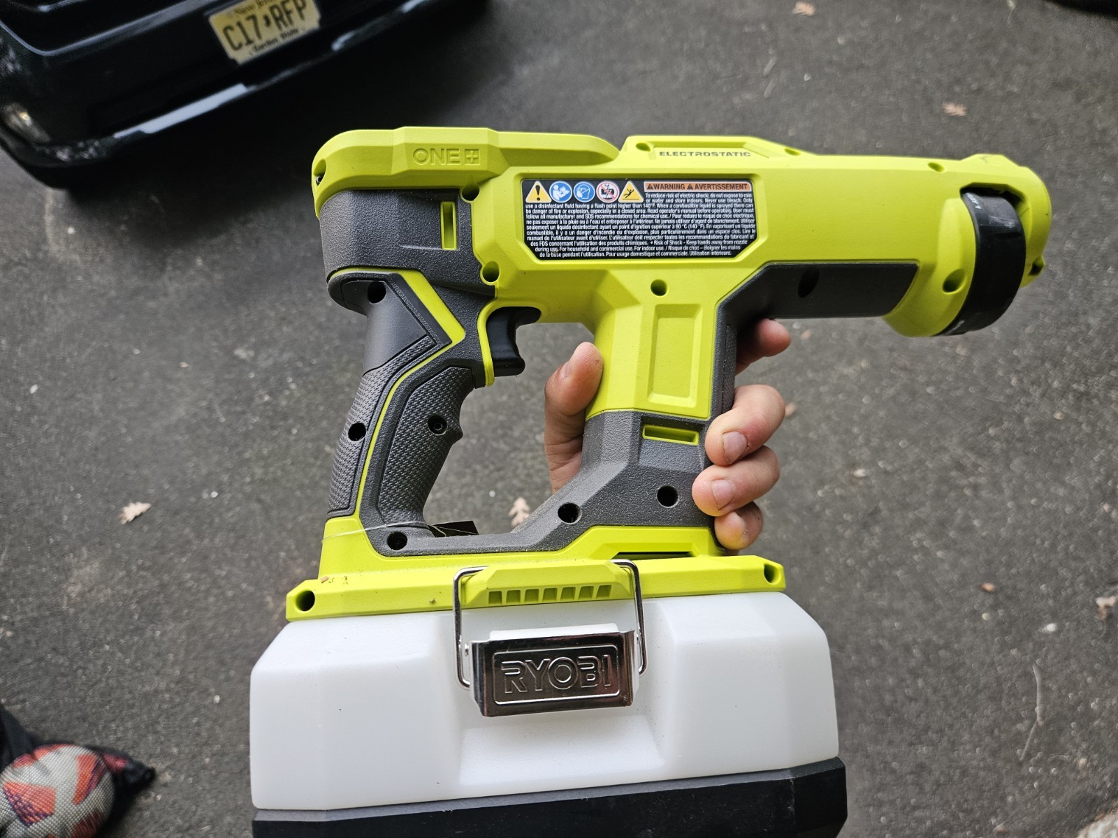 RYOBI ONE+ 18V Cordless Handheld Electrostatic Sprayer (Tool Only)