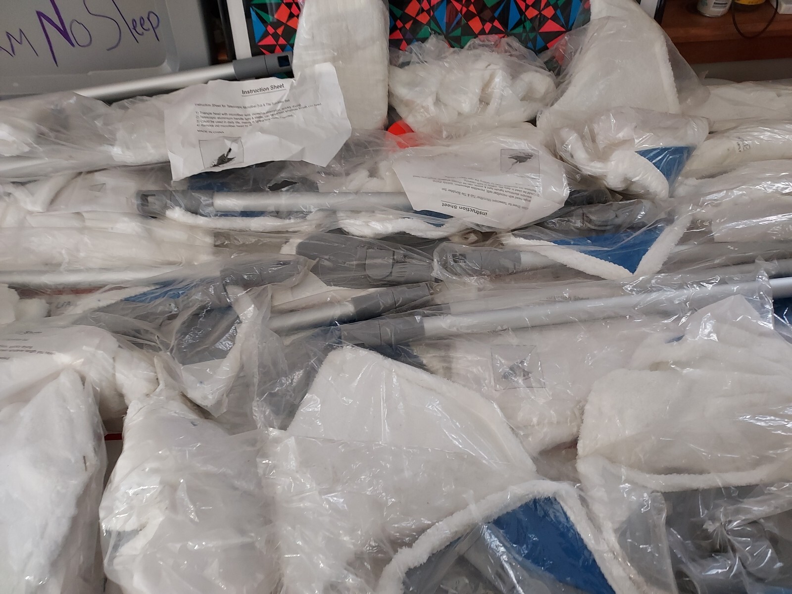 Lot Of 25 Pieces Extendable Tub And Tile Scrubber + Heads See Photos T3#79