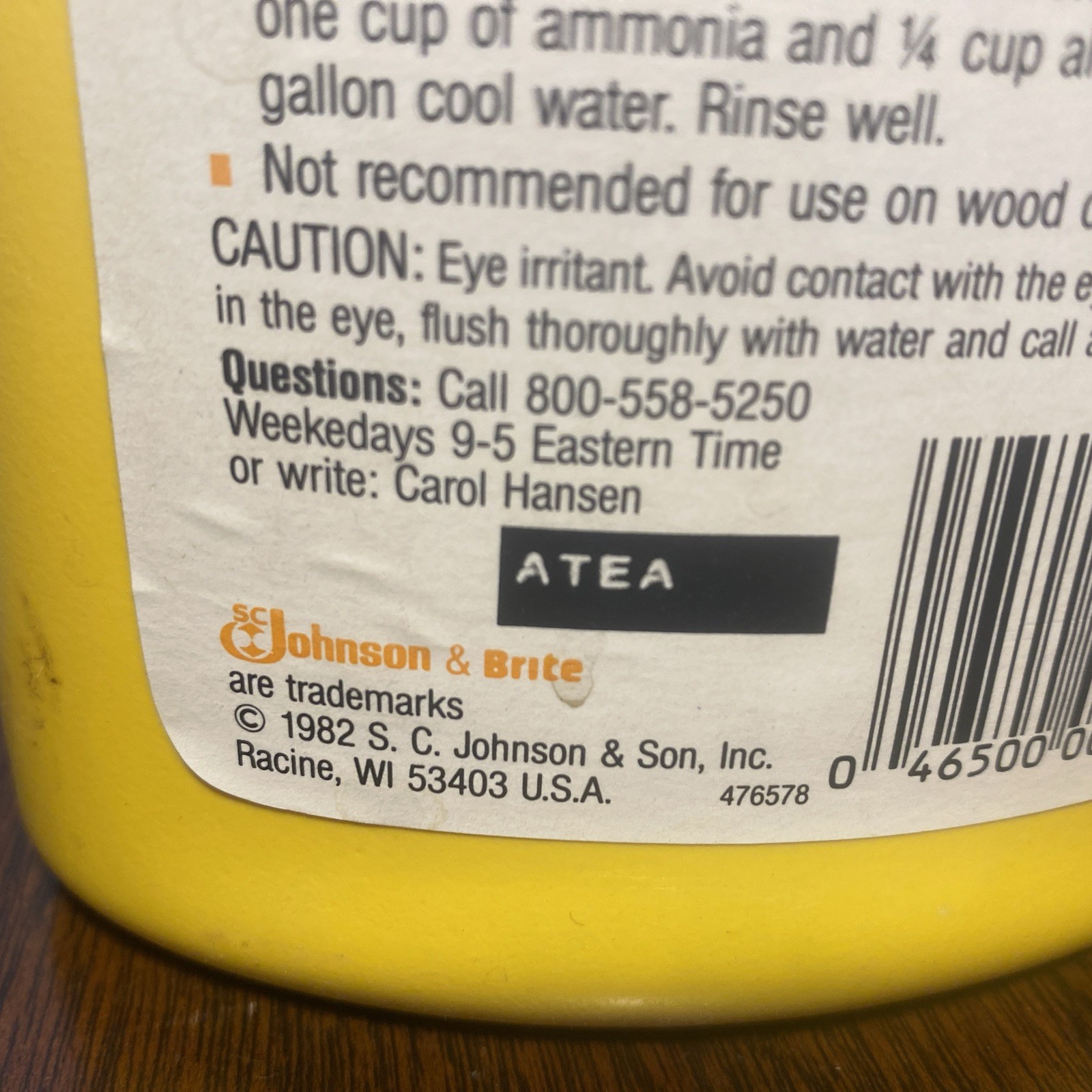 VINTAGE Johnson BRITE For No Wax Floors 32 fl oz Bottle – 1982 Cleaner, 60% Full