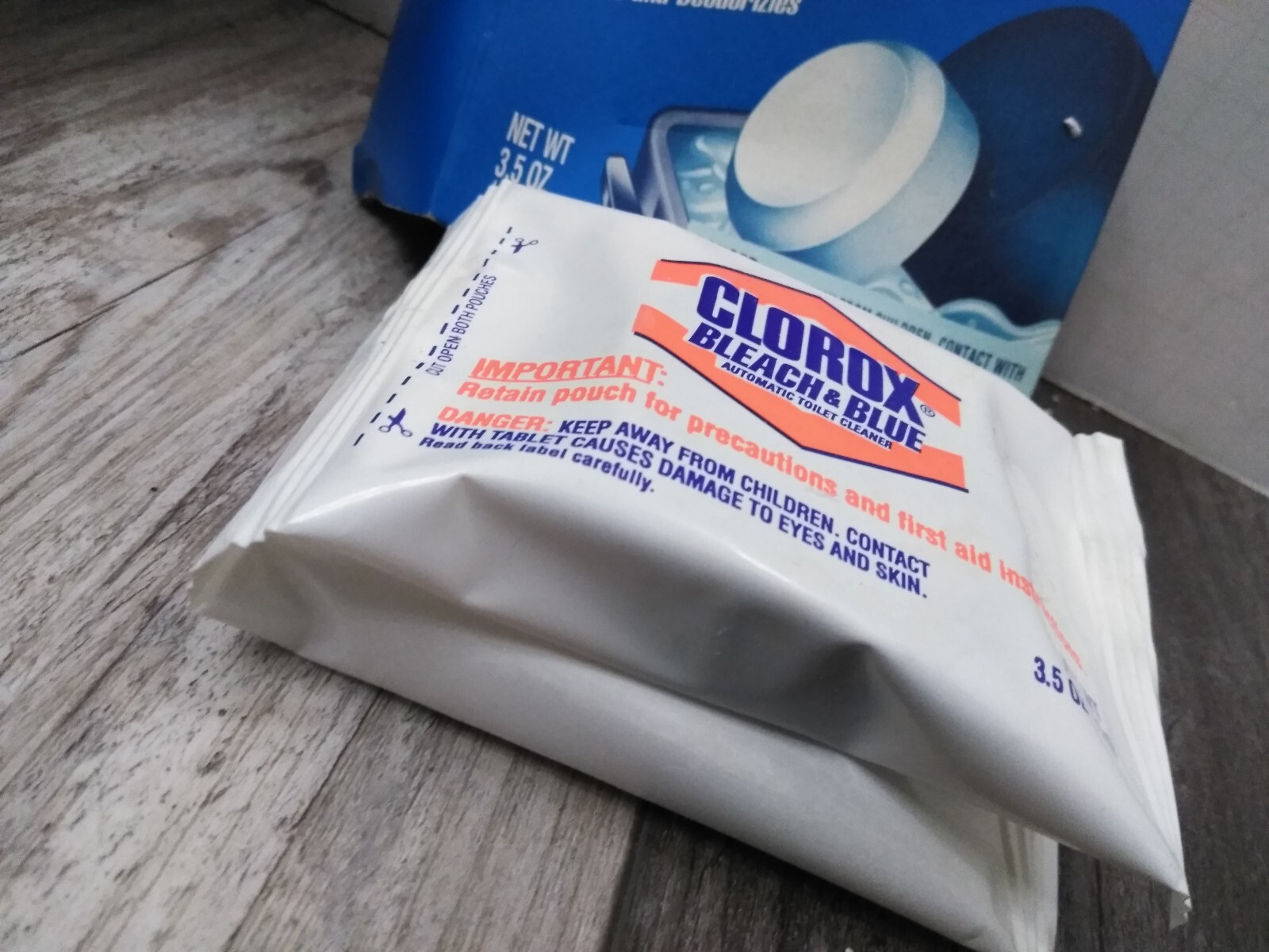 RETIRED Clorox Automatic Toilet Bowl Cleaner, Bleach & Blue 3.5oz (2pc-box) PROP