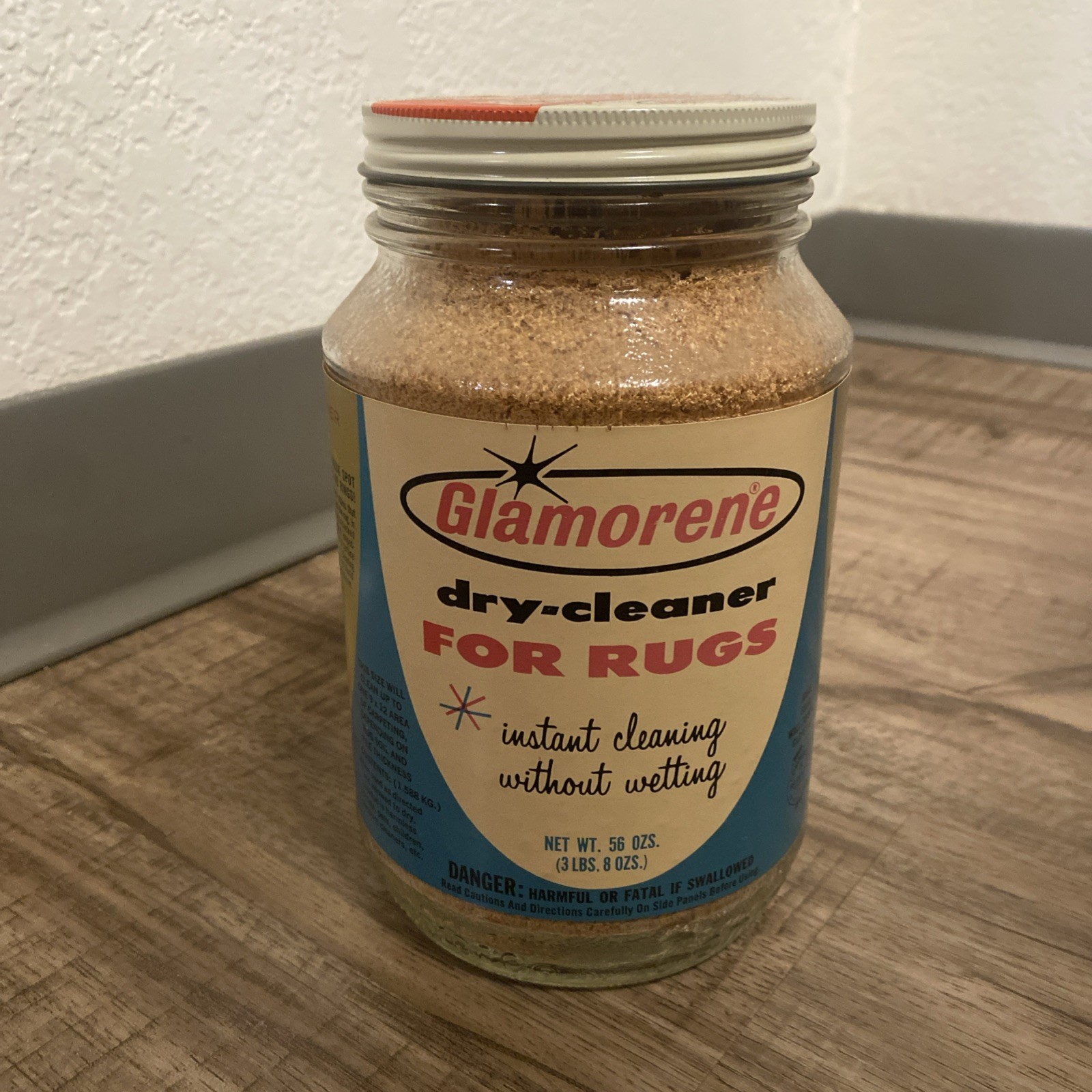 VTG Glamorene Rug Dry Cleaner MCM Household Cleaning Products 56oz Full Prop