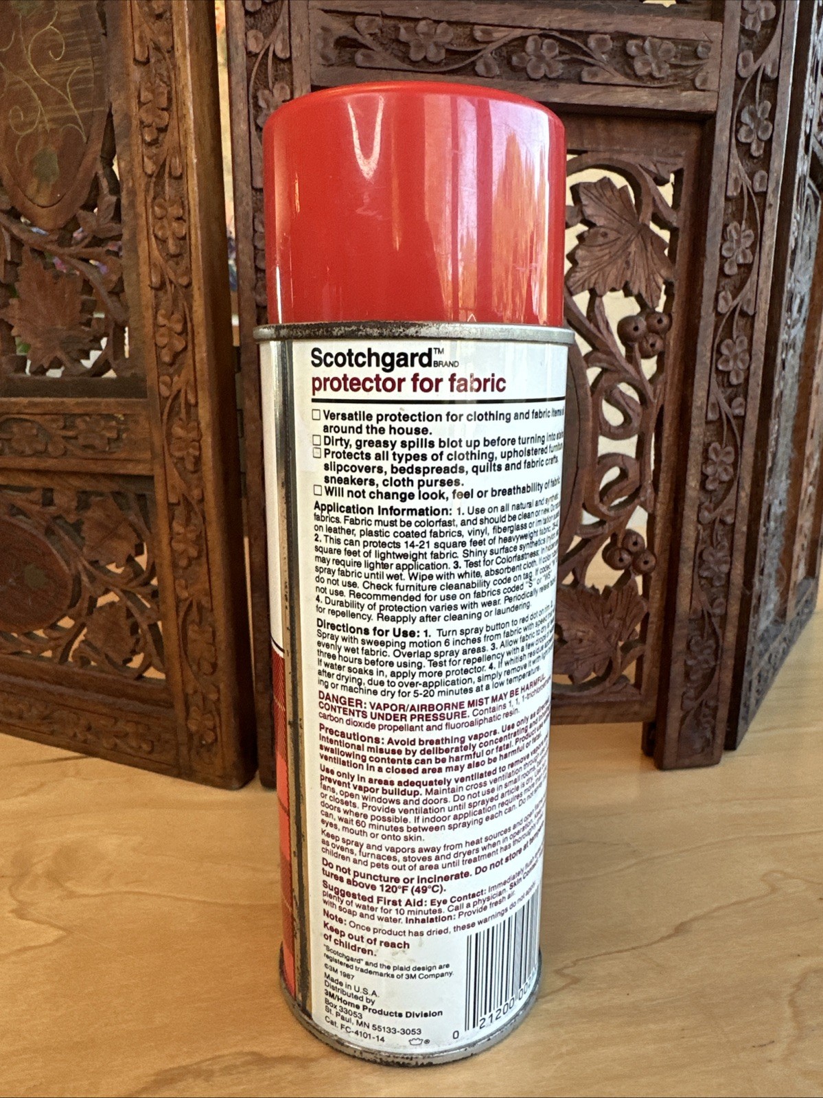Scotchgard 3M Protector For Fabric And Upholstery 14oz. Old Formula – 1987