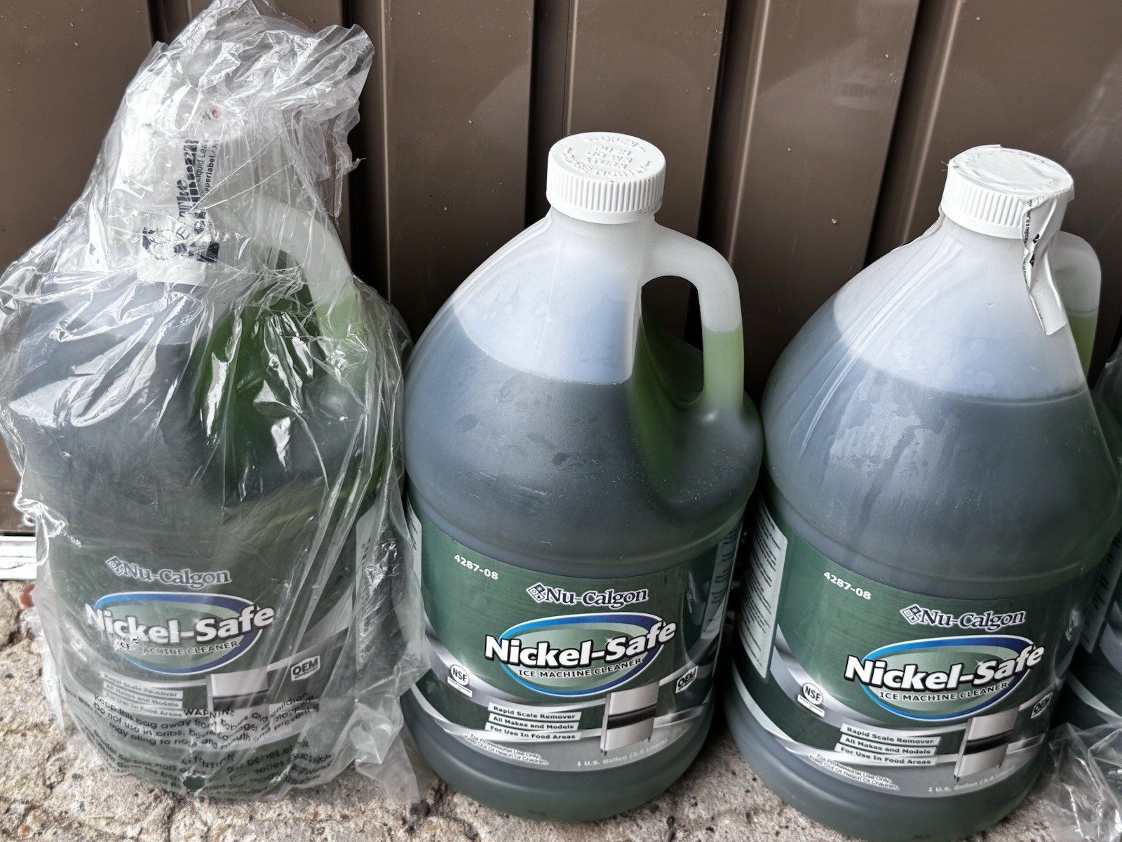 2 pack Nu-Calgon 428708 Nickel Safe Ice Machine Cleaner-1 gallon