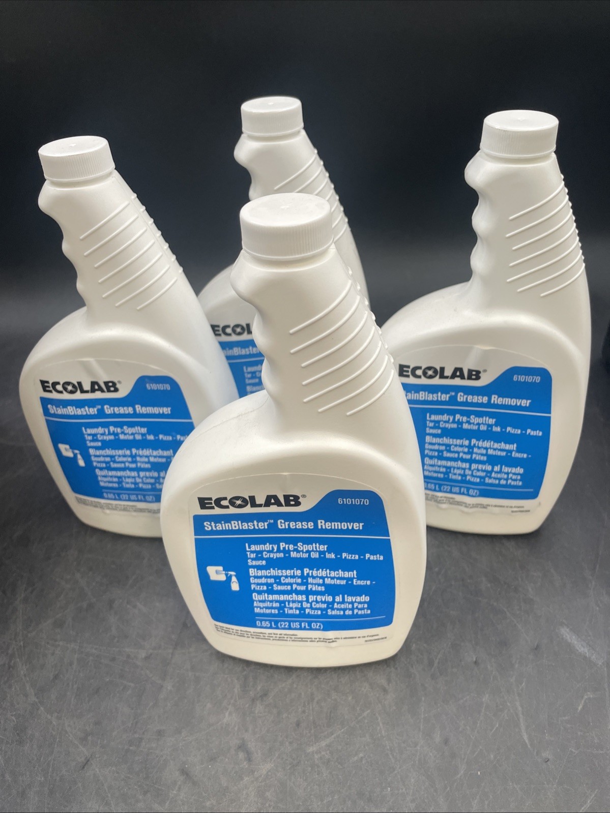 Ecolab 6101070 Stainblaster, Grease Remover w/ Spray Nozzles | 22 Fl Oz | 4-Pack