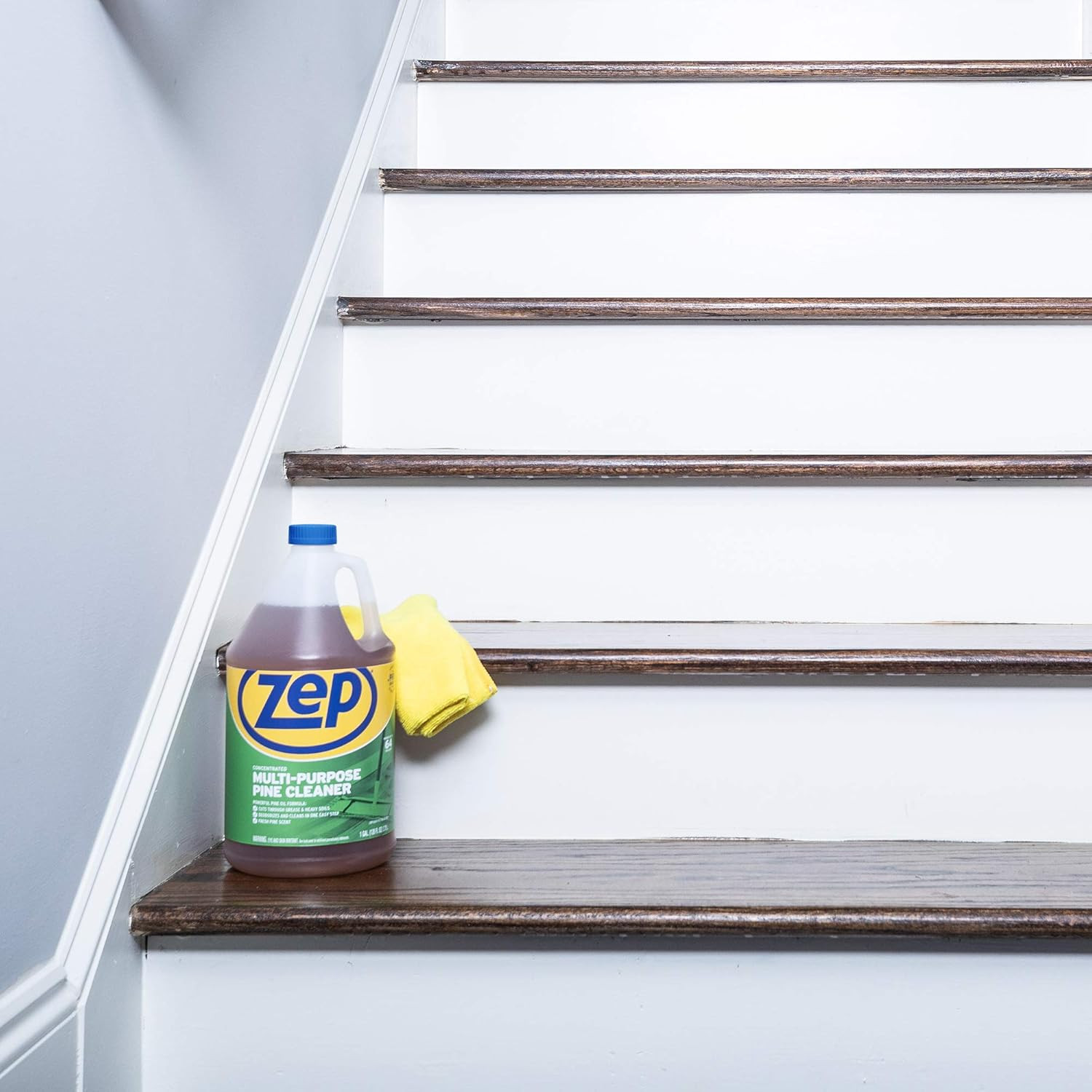 Concentrated Multi-Purpose Pine Cleaner – 128 Ounces (1 Unit) ZUMPP128 – Multi-P