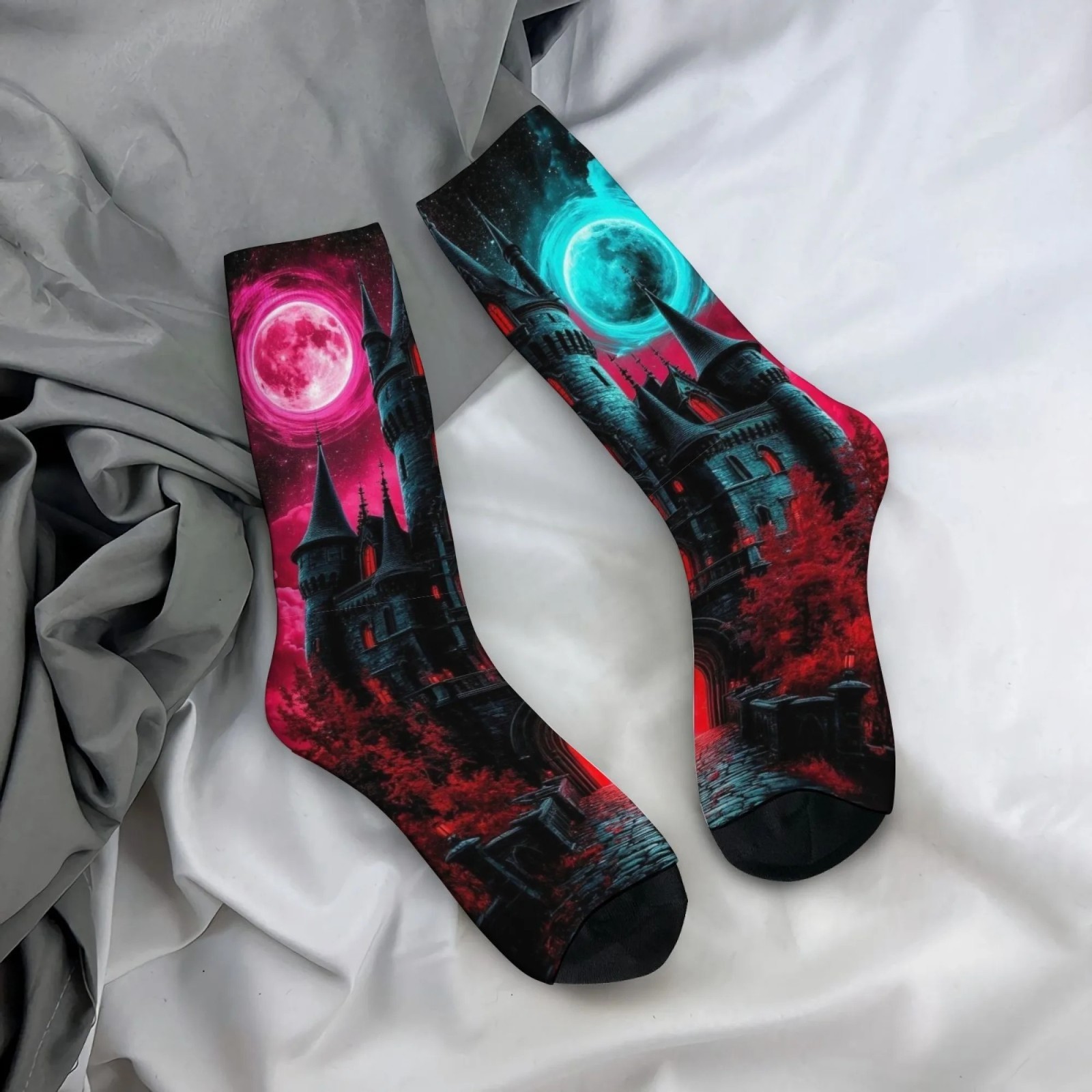 Mysterious Gothic Castle Dark Art Socks Retro Fashion Men’s Socks Breathable Non