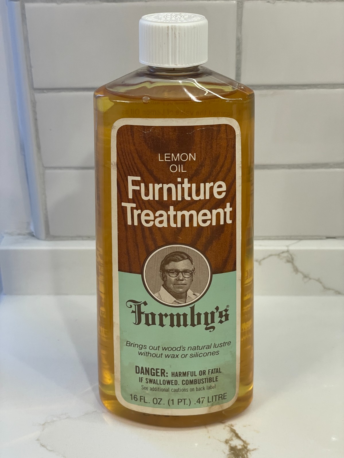 Formby’s Lemon Oil Treatment Wood Furniture Clean 16 fl oz New Old Stock