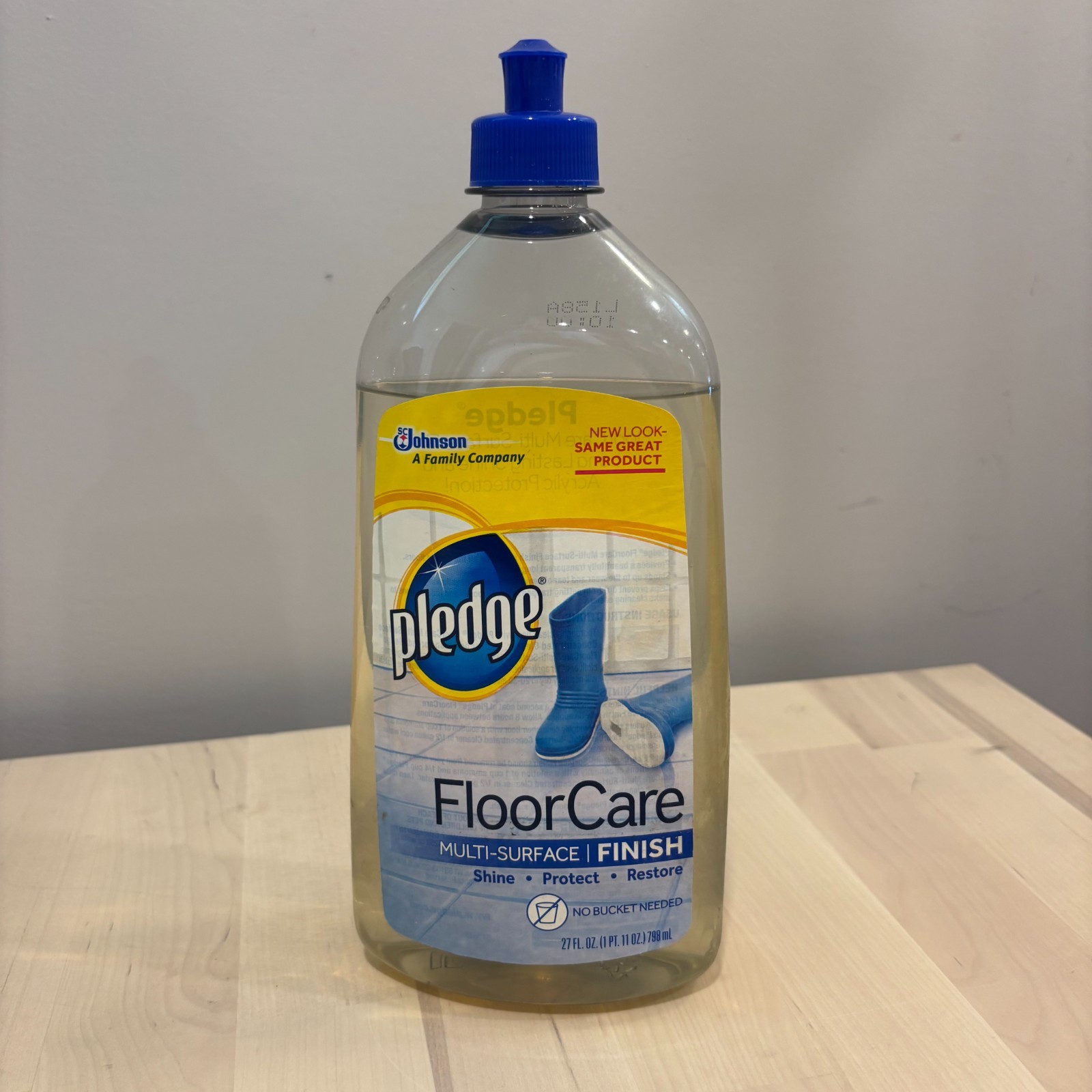 Pledge Floor Care Finish Multi Surface Shine Protect Restore Cleaner 90%