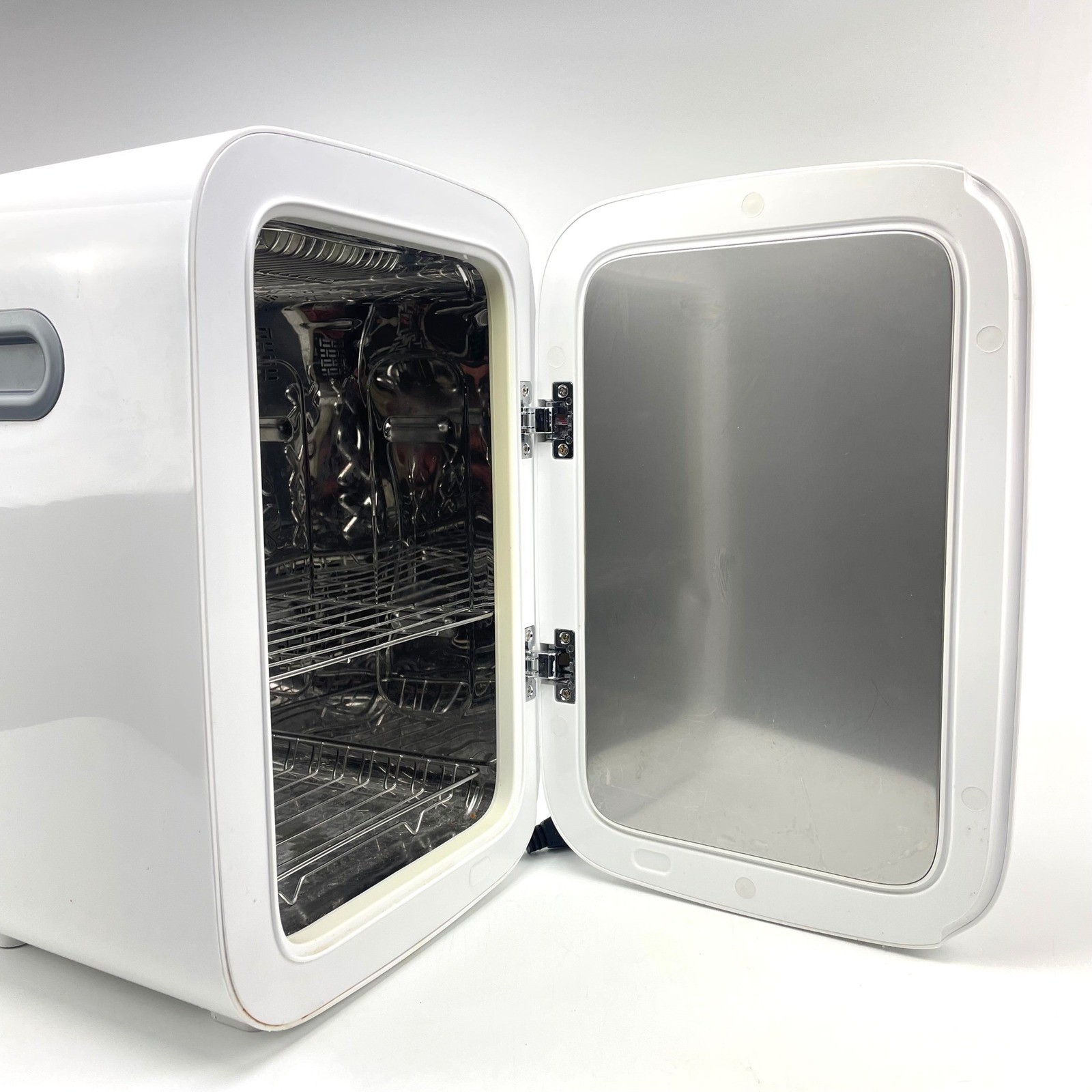 Vanelc UV Light Sterilizer Cabinet for Baby Bottles and other Items White