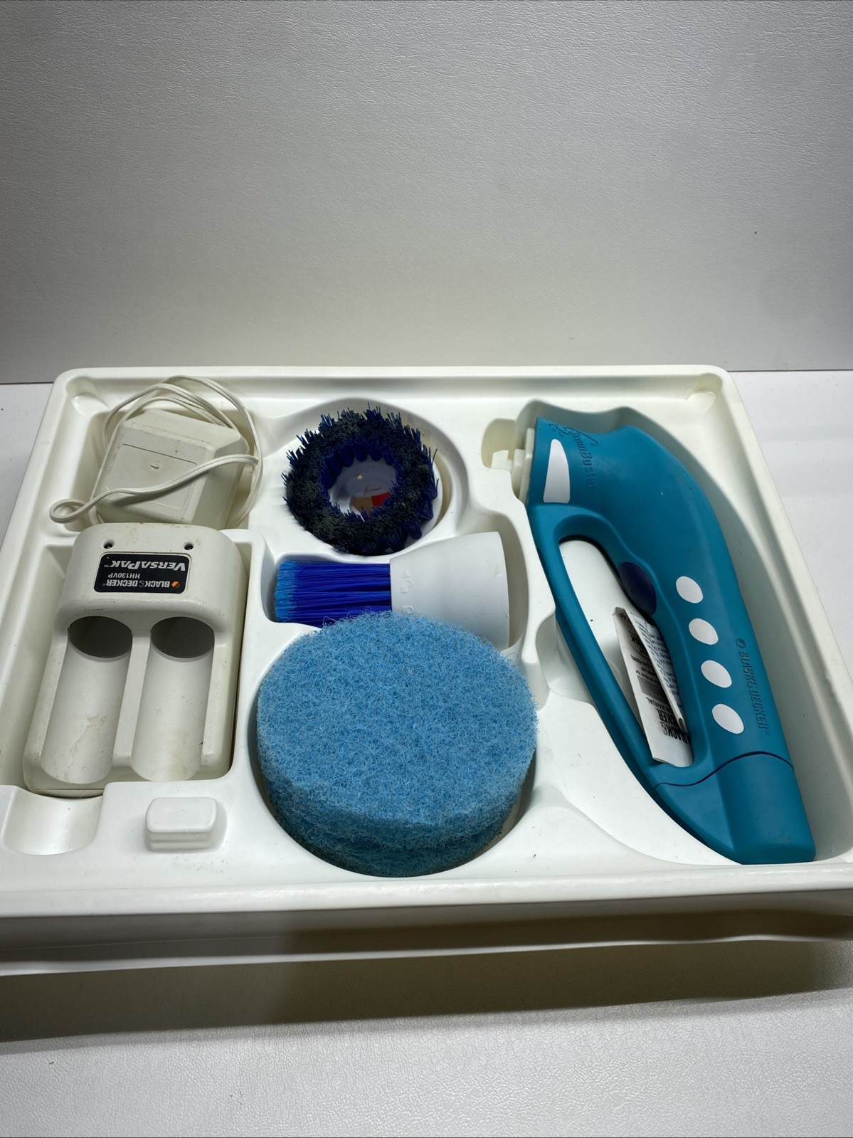 Black &Decker ScumBuster SB400 Cordless Scrubber Kit Blue VersaPak-Used-Open Box