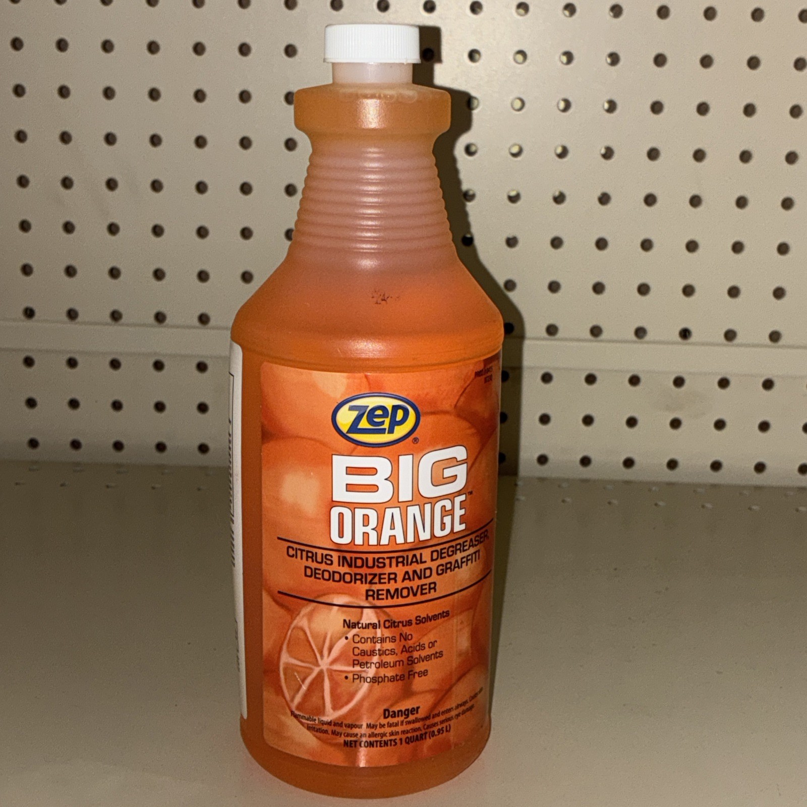 ZEP BIG ORANGE INDUSTRIAL DEGREASER & GRAFFITI REMOVER – 32 OZ.