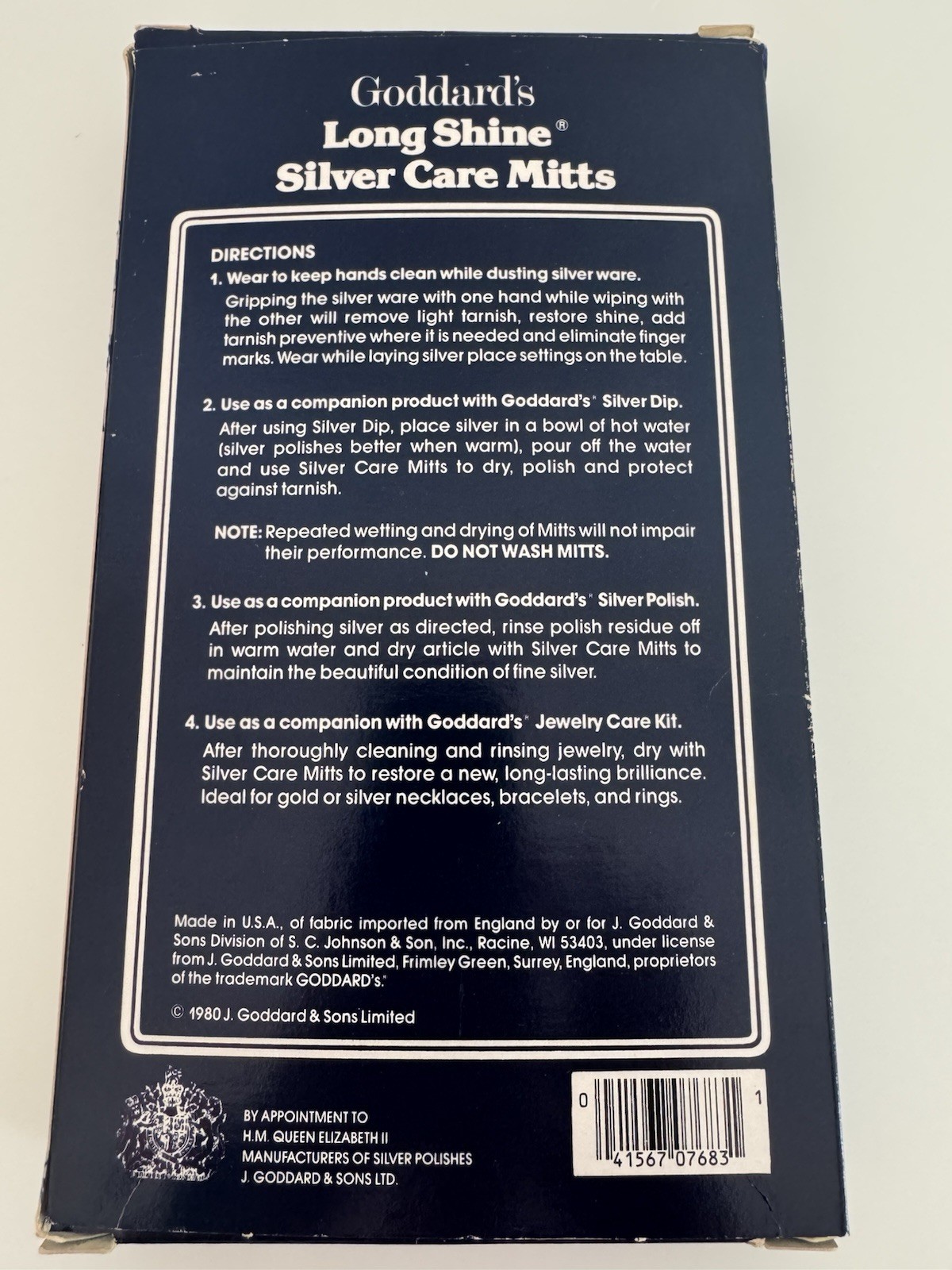 Brand new pair of Goddard’s Long Shine Silver Care Mitts