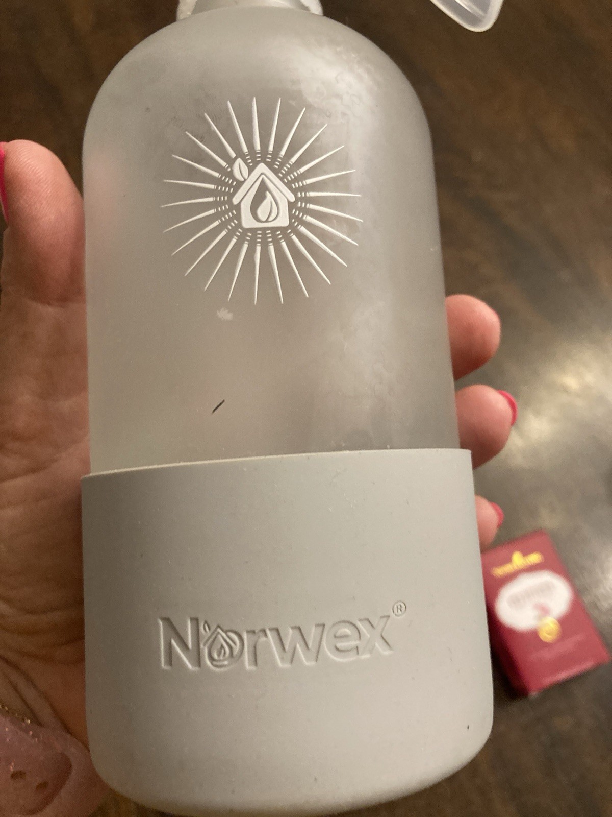NORWEX Forever Bottle Glass Sprayer With White Silicone Sleeve