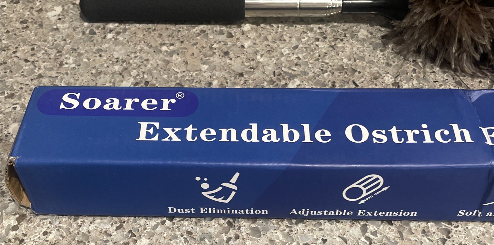 Extendable Ostrich Feather Duster 12-40 Inches Long Handle Reusable New in Box!