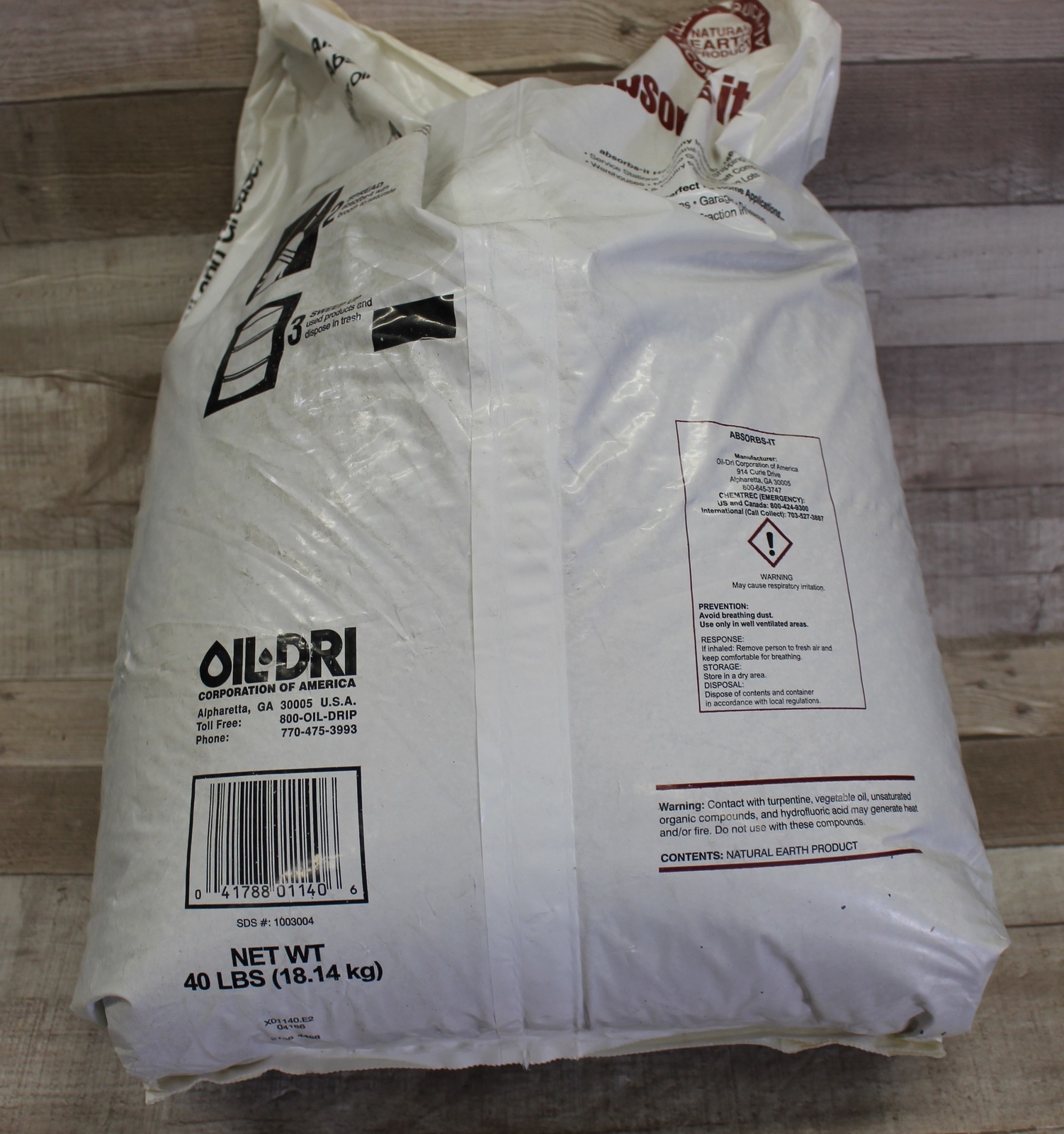 Absorbs-It All-Purpose Absorbent – 40 lbs – Ideal for Oil & Grease – New