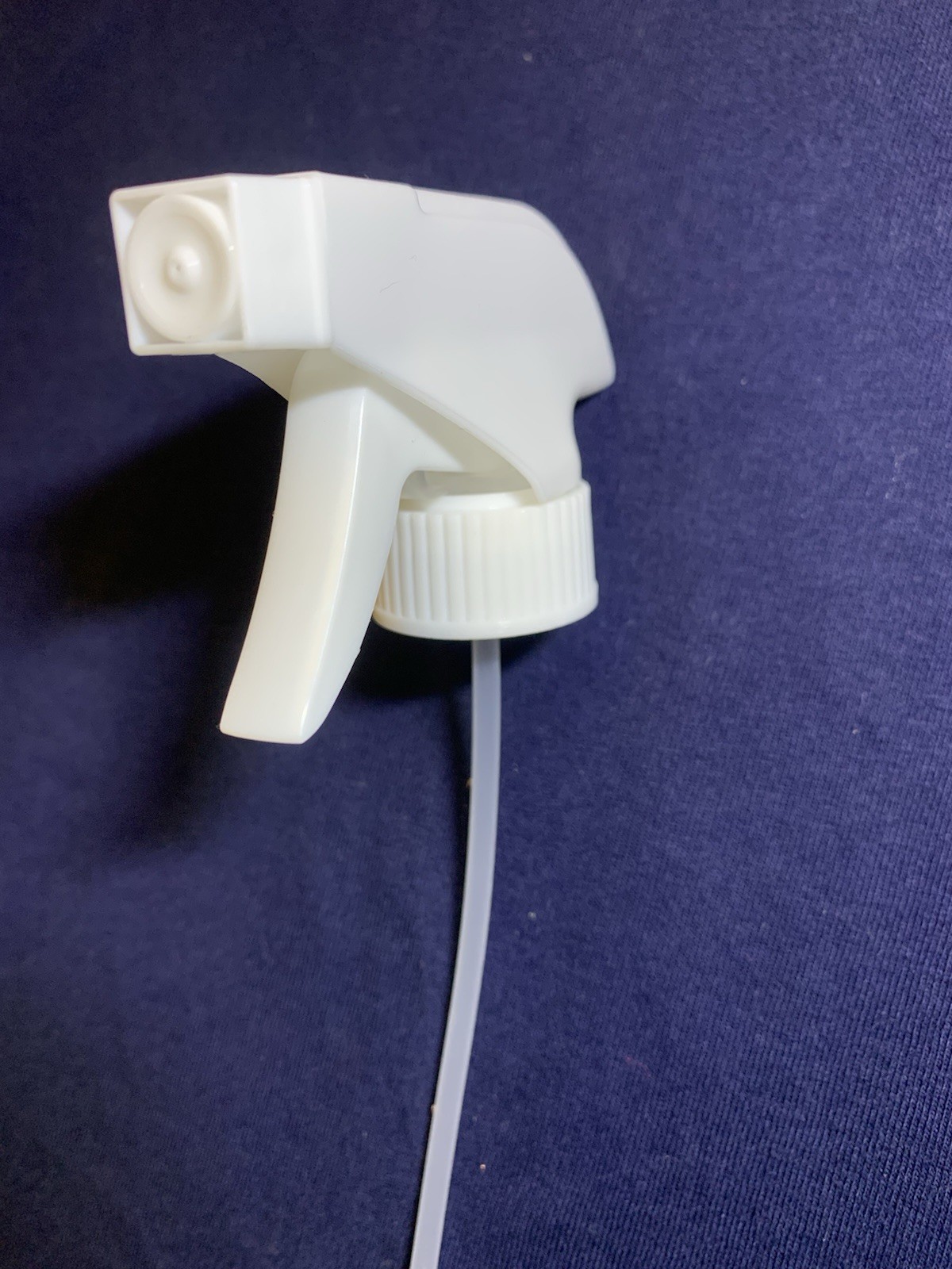 500 pc white plastic 28-400 nozzle trigger sprayer with 9.875″ dip tube