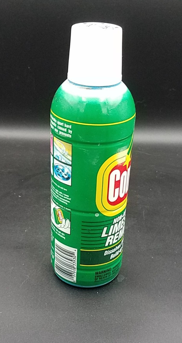 VINTAGE COMET LIMESCALE REMOVER WITH SPOUT, 3/4 FULL, Discontinued Italy 1993