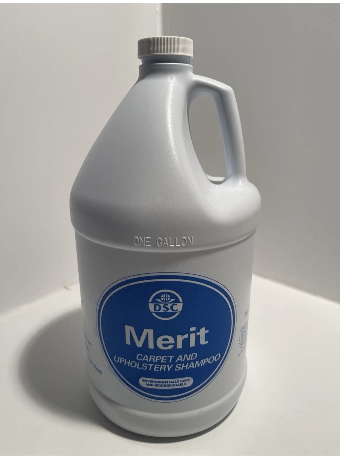 DSC Merit Carpet And Upholstery Shampoo/1 Gal/excelent Product!
