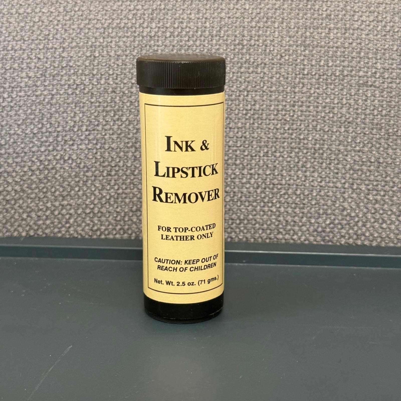GP Inc Ink and Lipstick Remover Stick for Top-Coated Leather 2.5 oz 71g