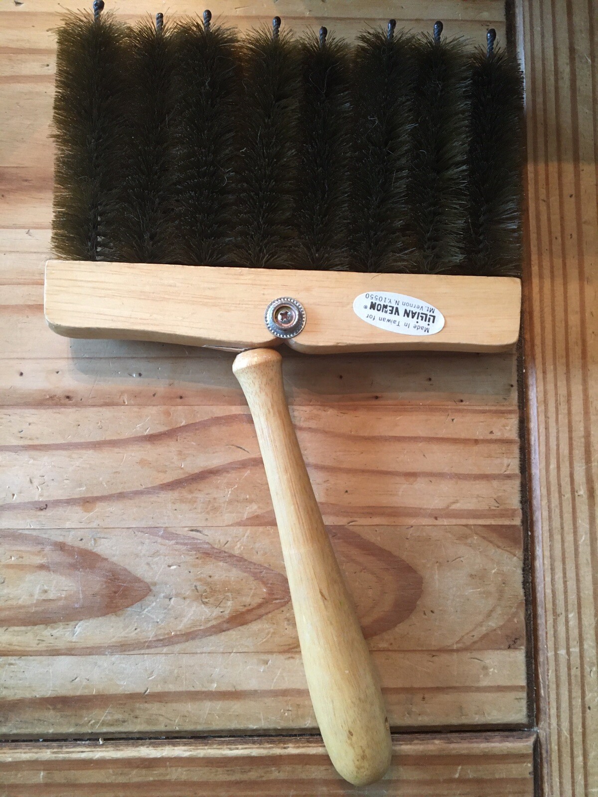 VINTAGE LILLIAN VERNON BLIND CLEANER WOODEN HANDLE PRE-OWNED GREAT CONDITION