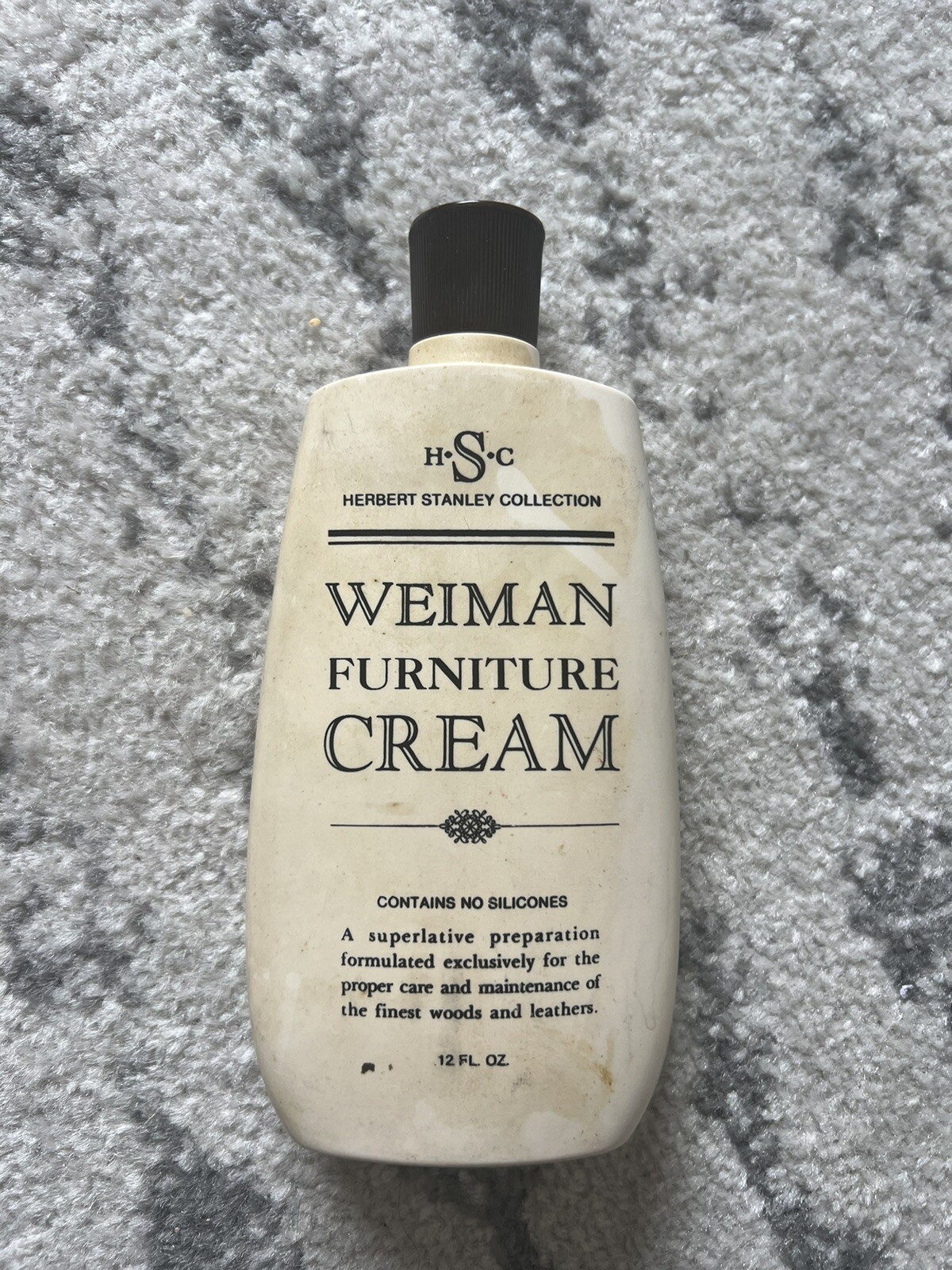 Weiman Furniture Cream Vintage 8 Fl Oz Bottle 75% Full