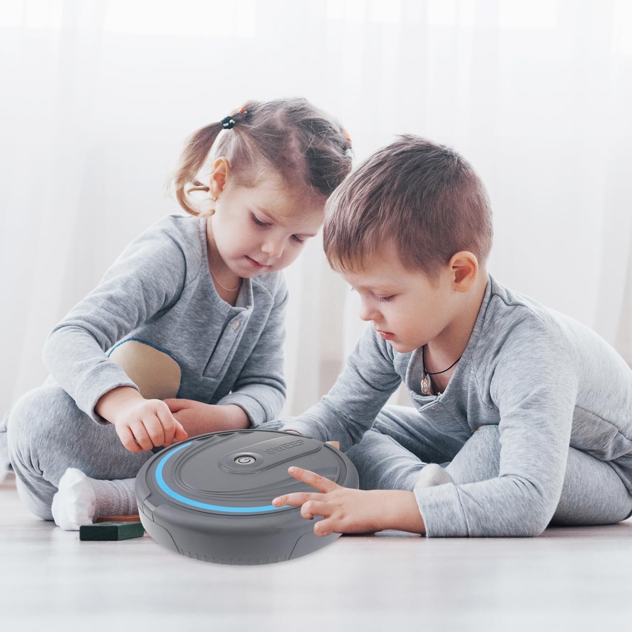 Kids Toy Handheld Vacuum Cleaner Role Play Toy for Kids Toddler Infant Boys
