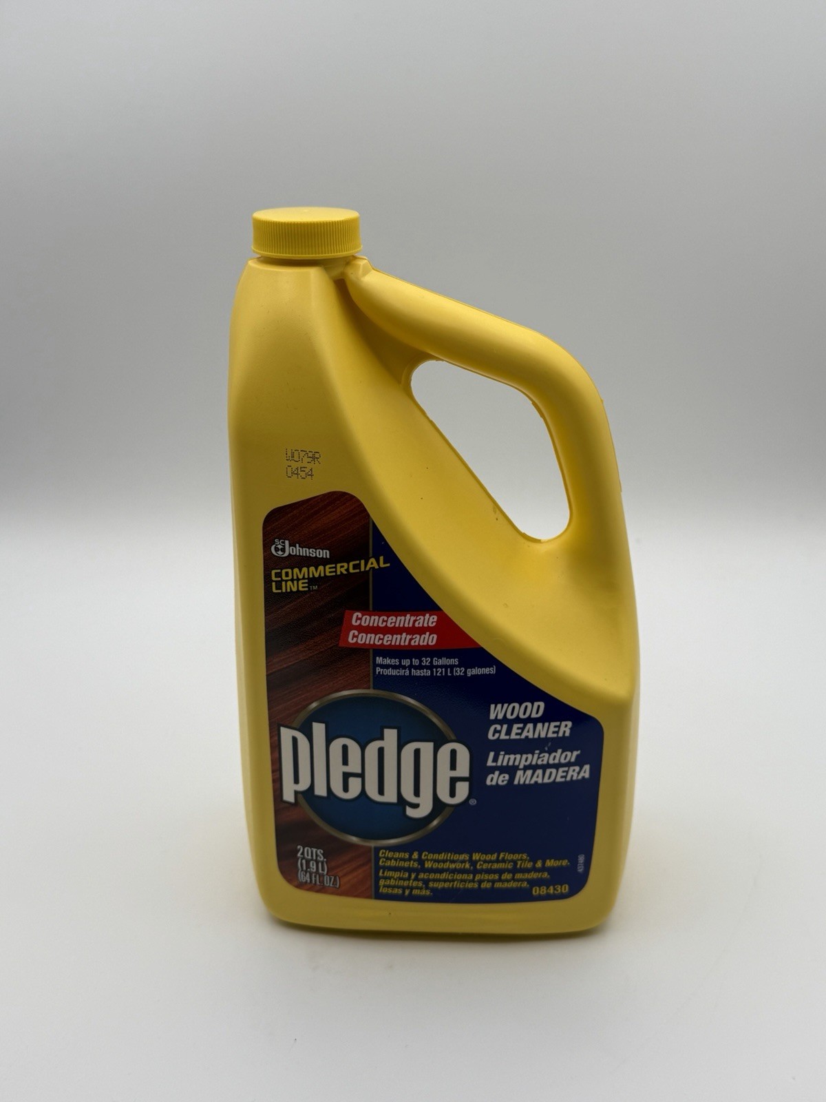 (1) Pledge Commercial Line Wood Floor Cleaner 64 fl oz.