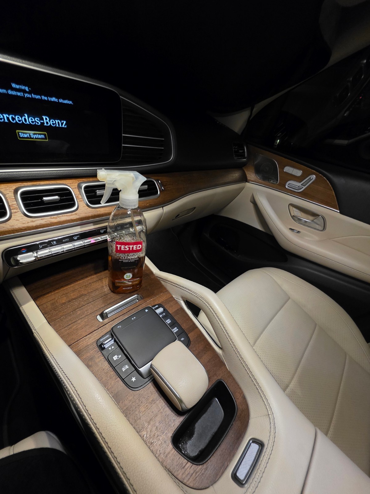 F/MBENZ-AMG GLE GLS WOOD PANELS MAINTENANCE: USA Plant-Based Cleaner Almond