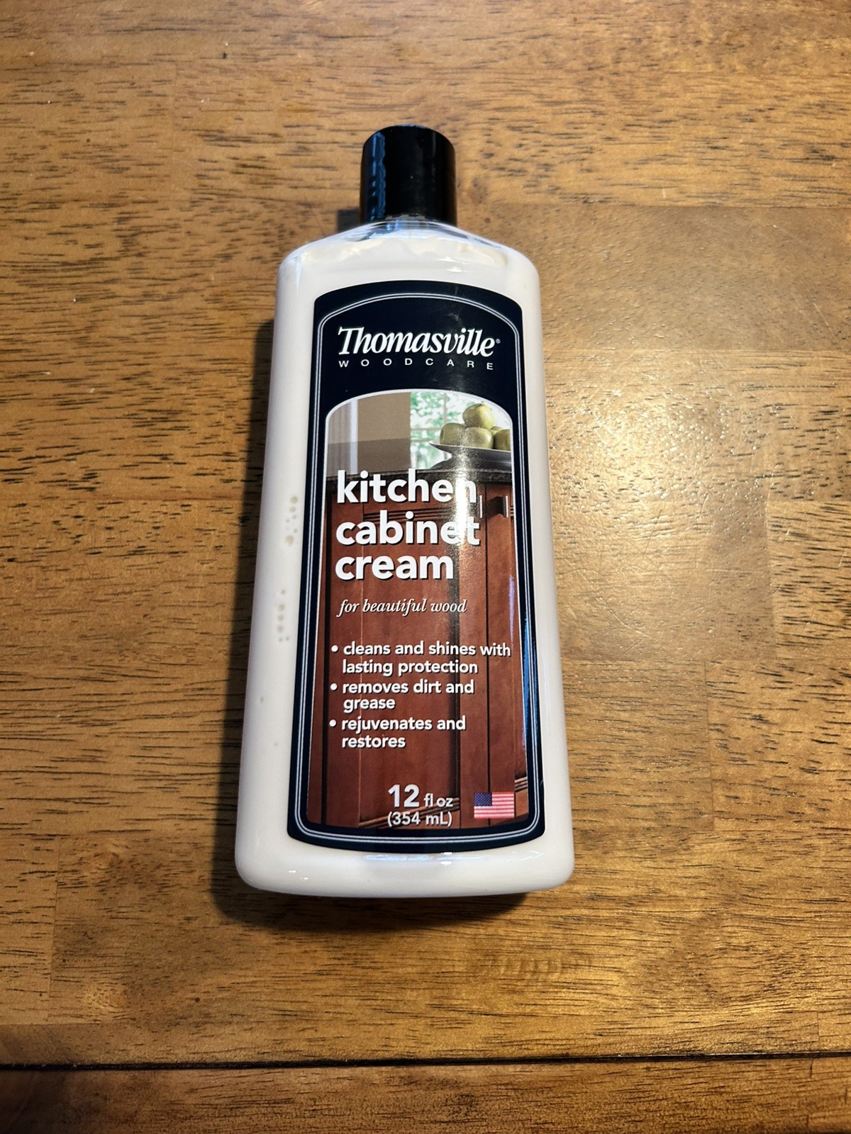 Thomasville Kitchen Cabinet Cream, 12 Oz Barely used