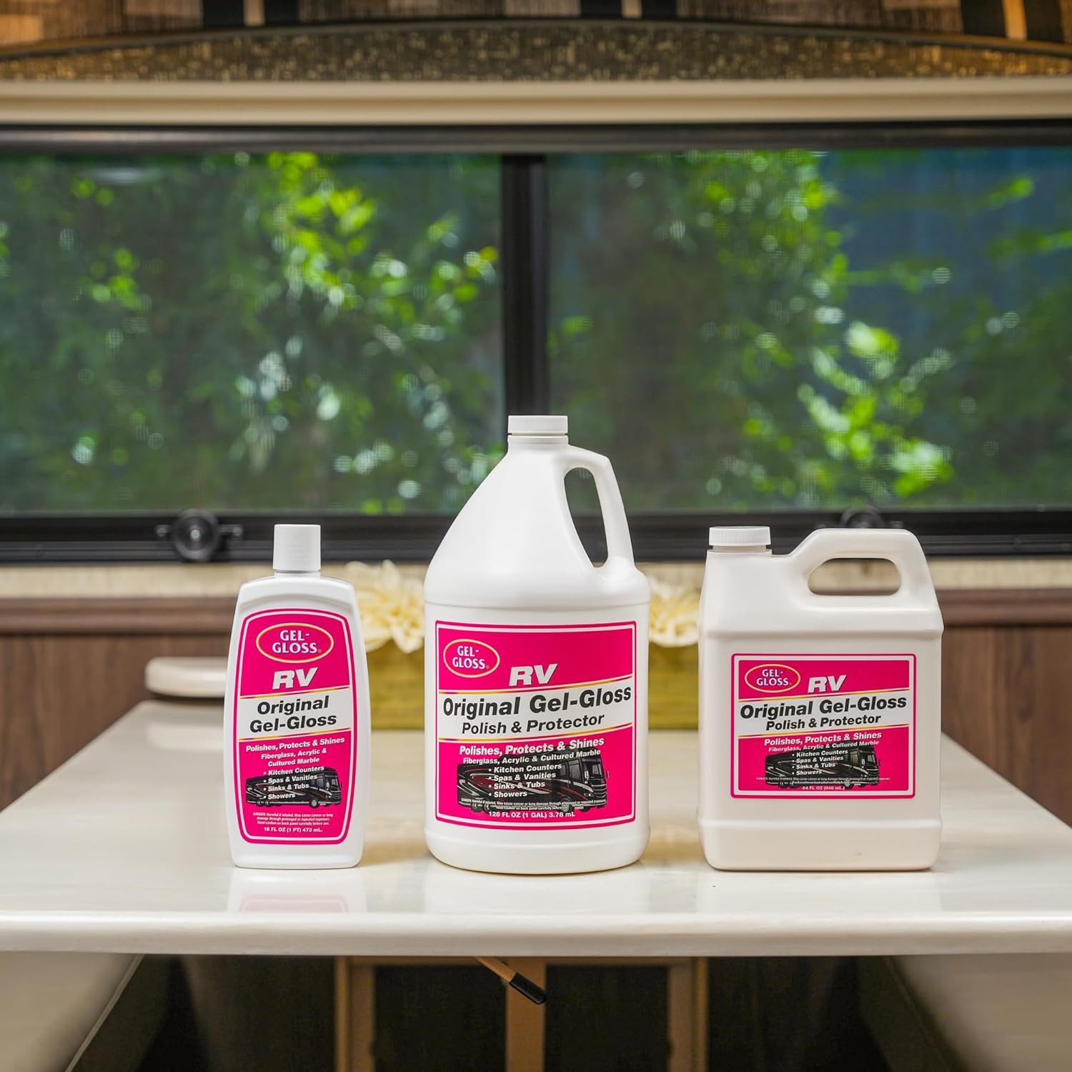RV Fiberglass Polish Protector 16 oz Carnauba Wax Removes Water Spots Oxidation