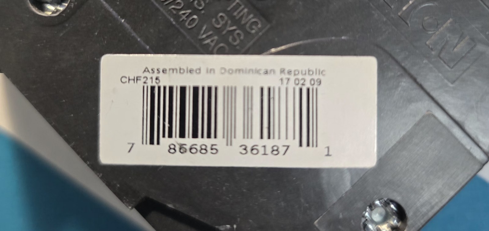 Eaton CHF215 15 Amp Double Pole 240V Plug-In Standard Trip Circuit Breaker.NEW