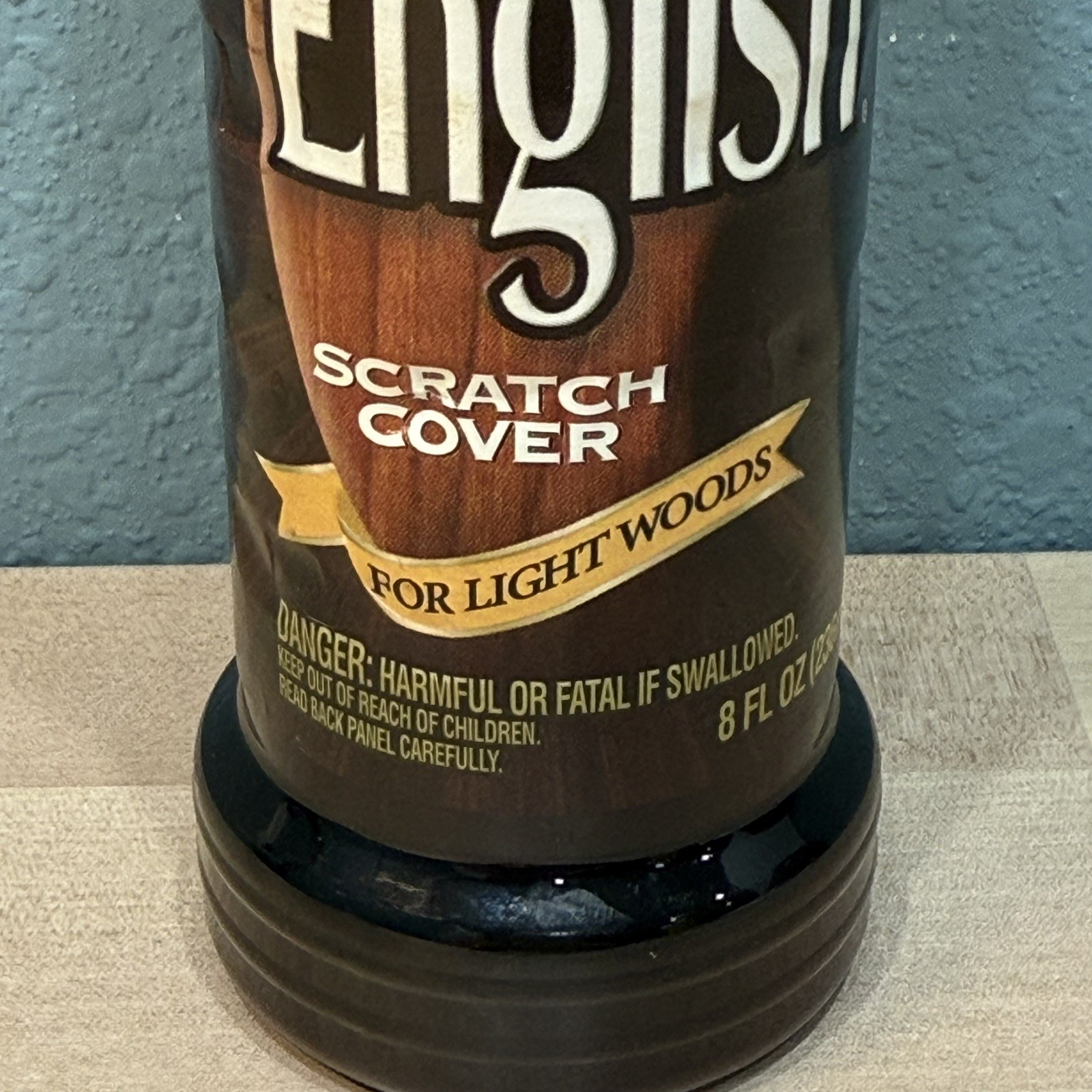 2001 Vintage Old English Furniture Scratch Cover For Light Wood 8 Oz Bottle NOS