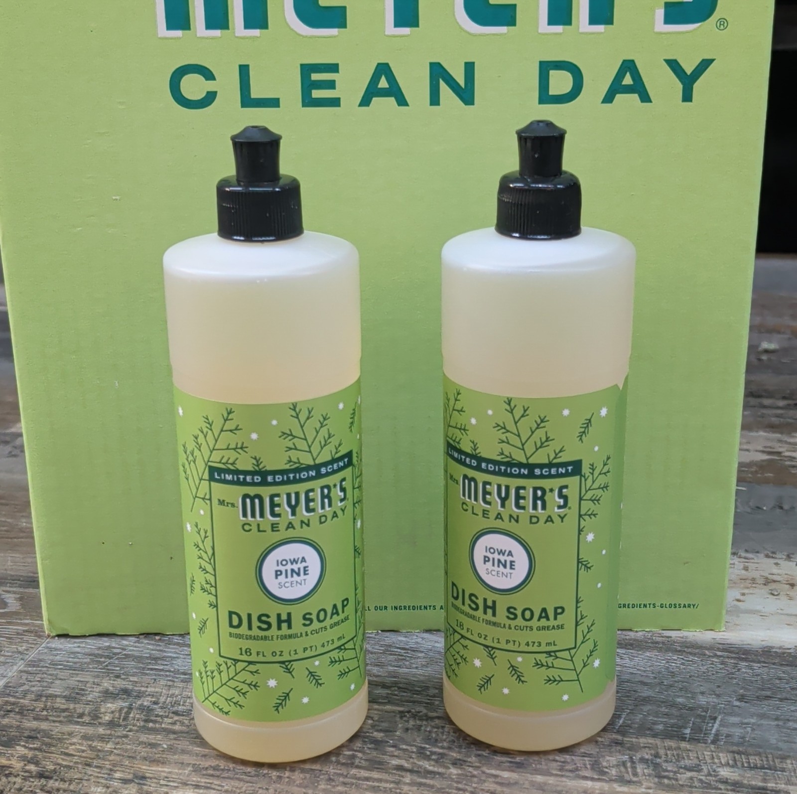 Mrs. Meyer’s Clean Day Dish Soap Iowa Pine Scent 16 fl oz 2 Pack Biodegradable