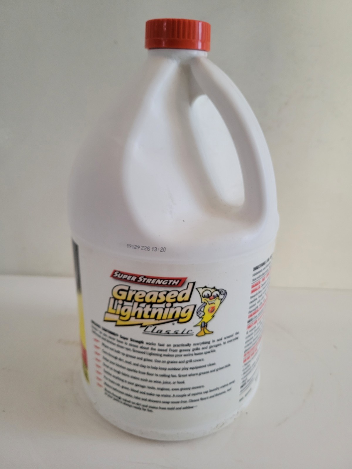 Home Care Greased Lightning Classic Cleaner & Degreaser 1 Gallon Liquid Remover.
