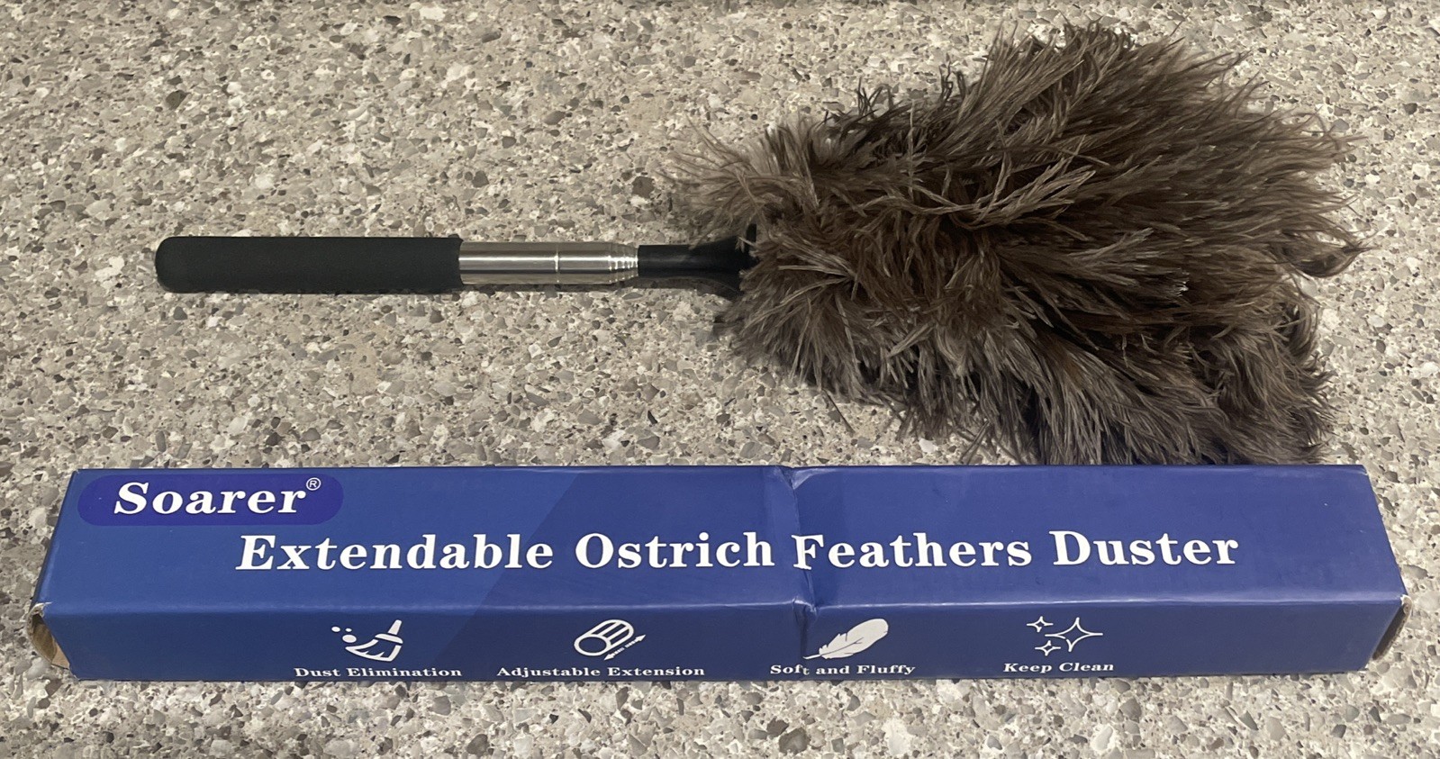 Extendable Ostrich Feather Duster 12-40 Inches Long Handle Reusable New in Box!