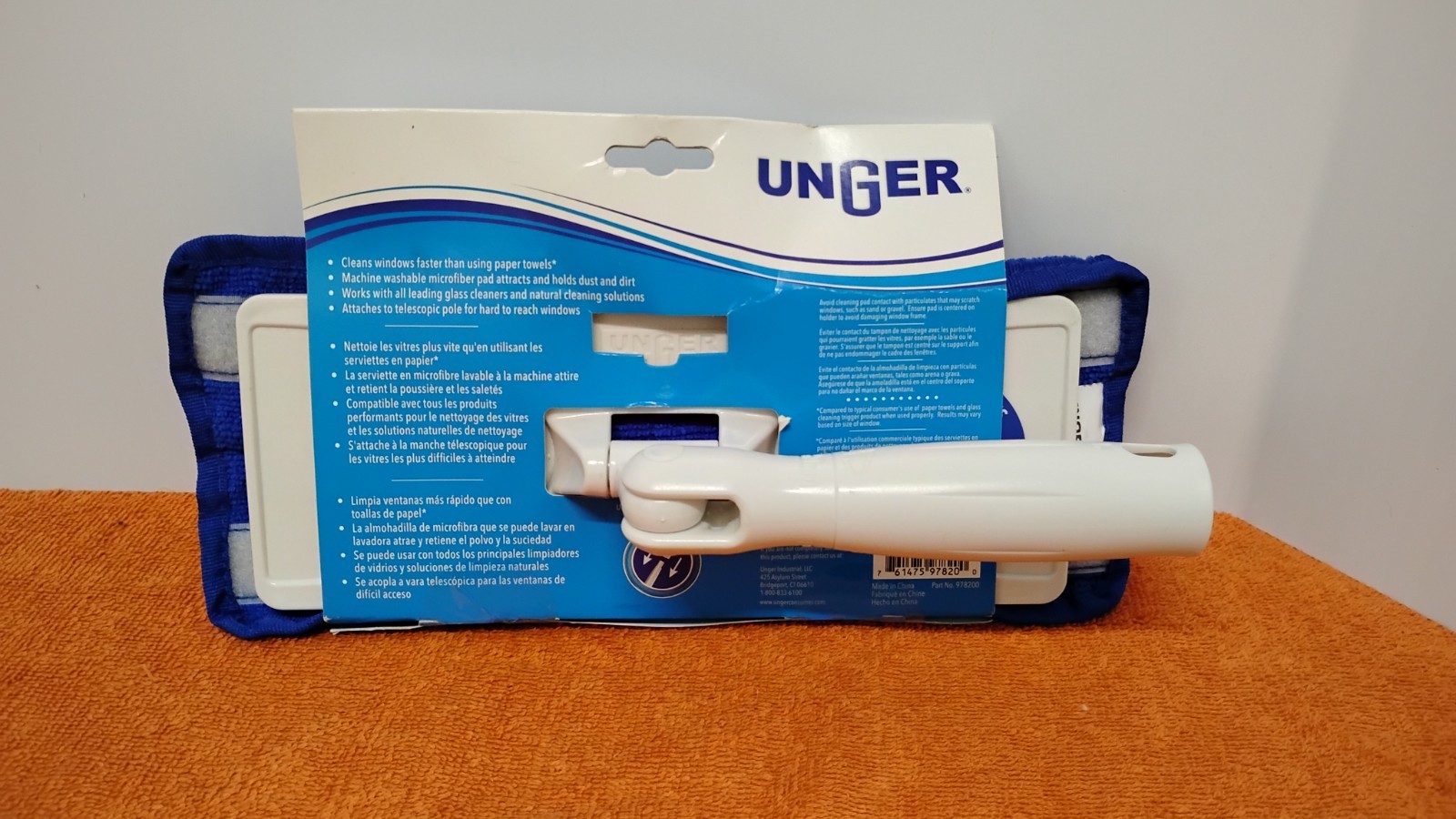 UNGER Speed Clean Indoor Window Cleaner. (00)