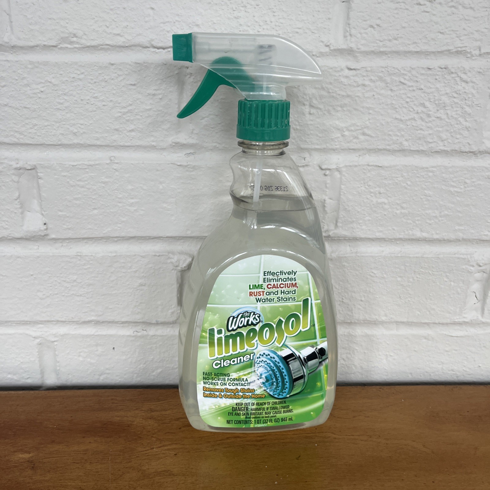 The Works LIMEOSOL Cleaner Original Formula Lime Calcium Rust Hard Water