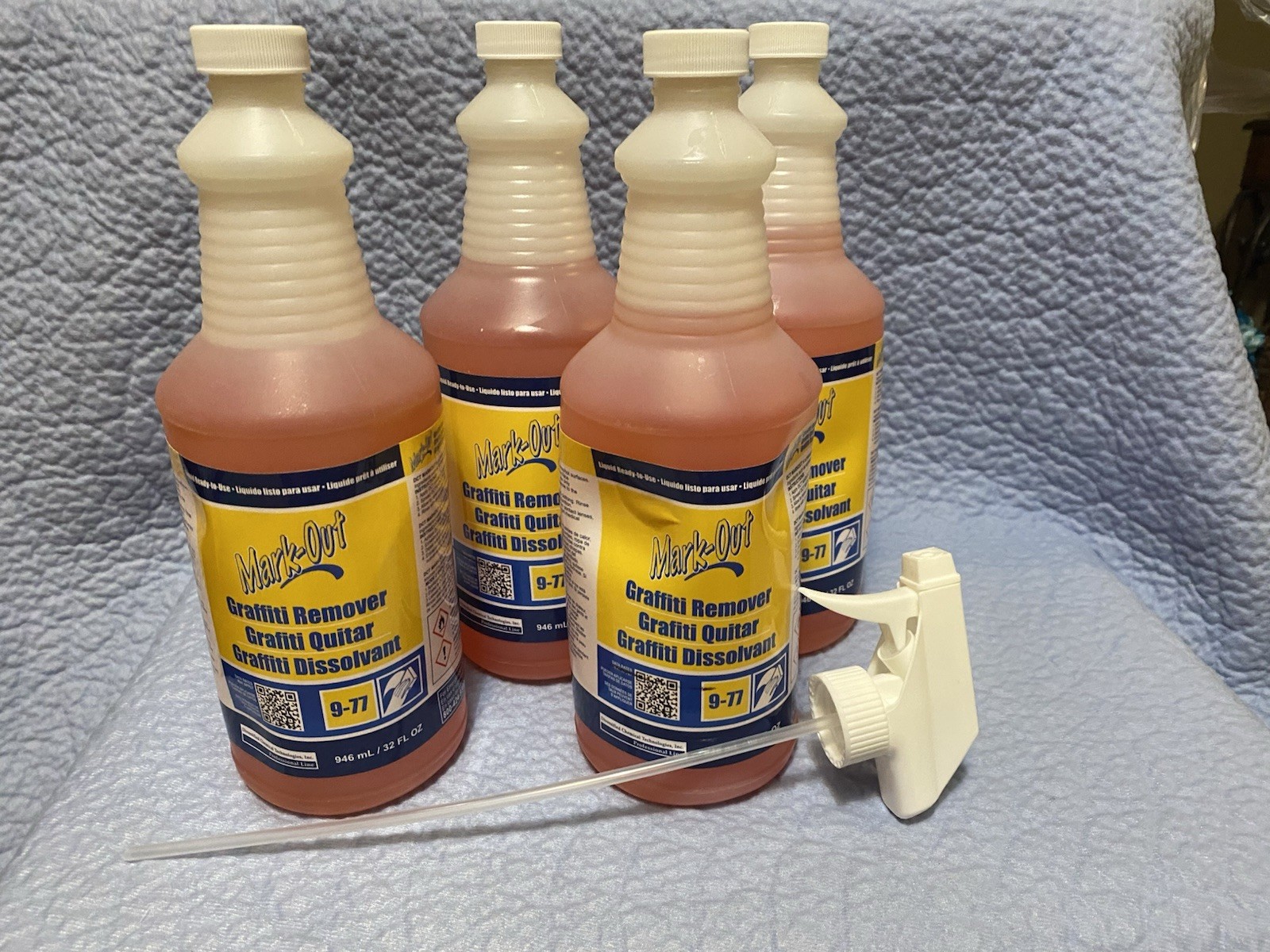 Mark-It Graffiti Remover, 4 bottles – 32 oz each & 1 sprayer. multi-use cleaner
