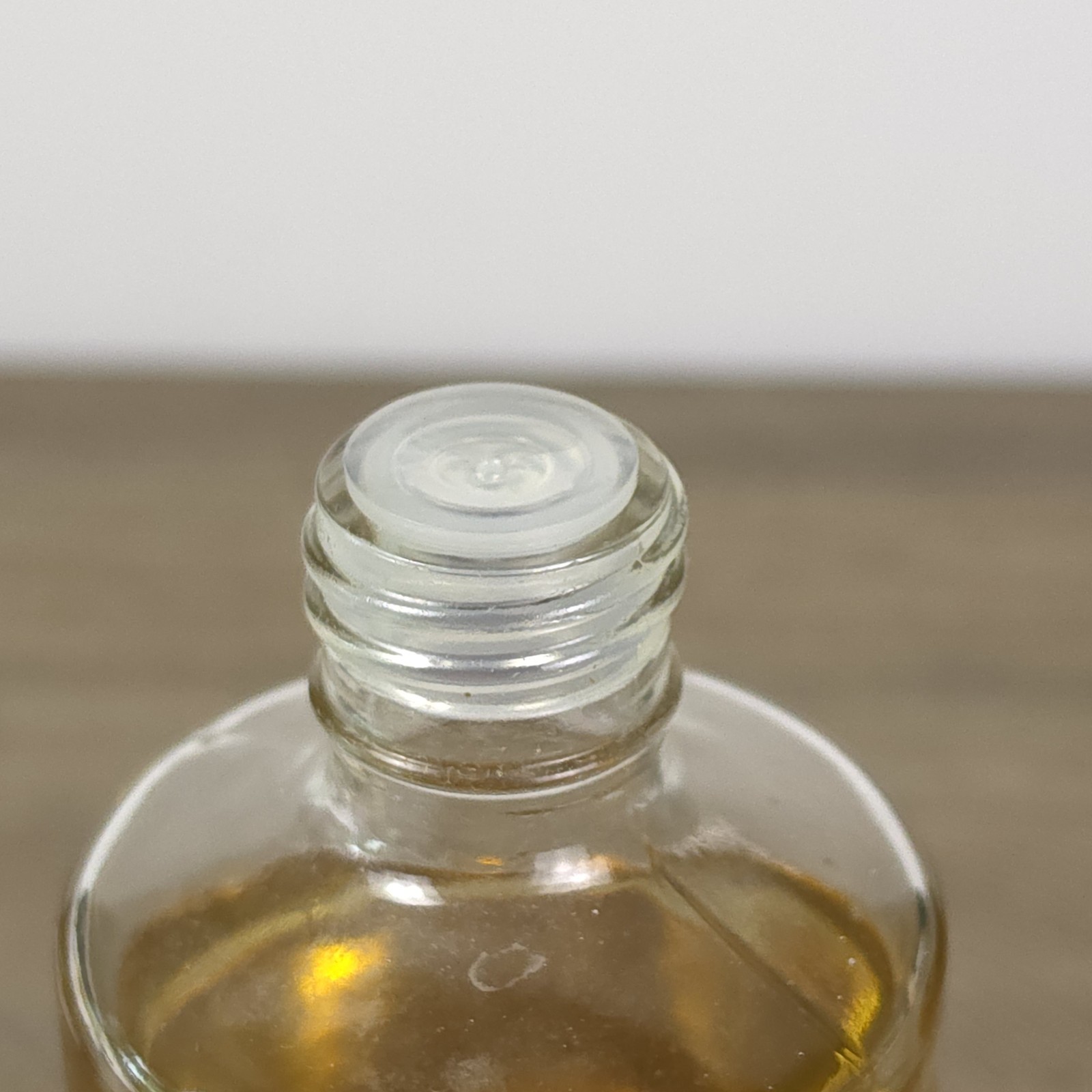 Vintage Old English Lemon Oil Furniture Polish Glass Bottle Collectible