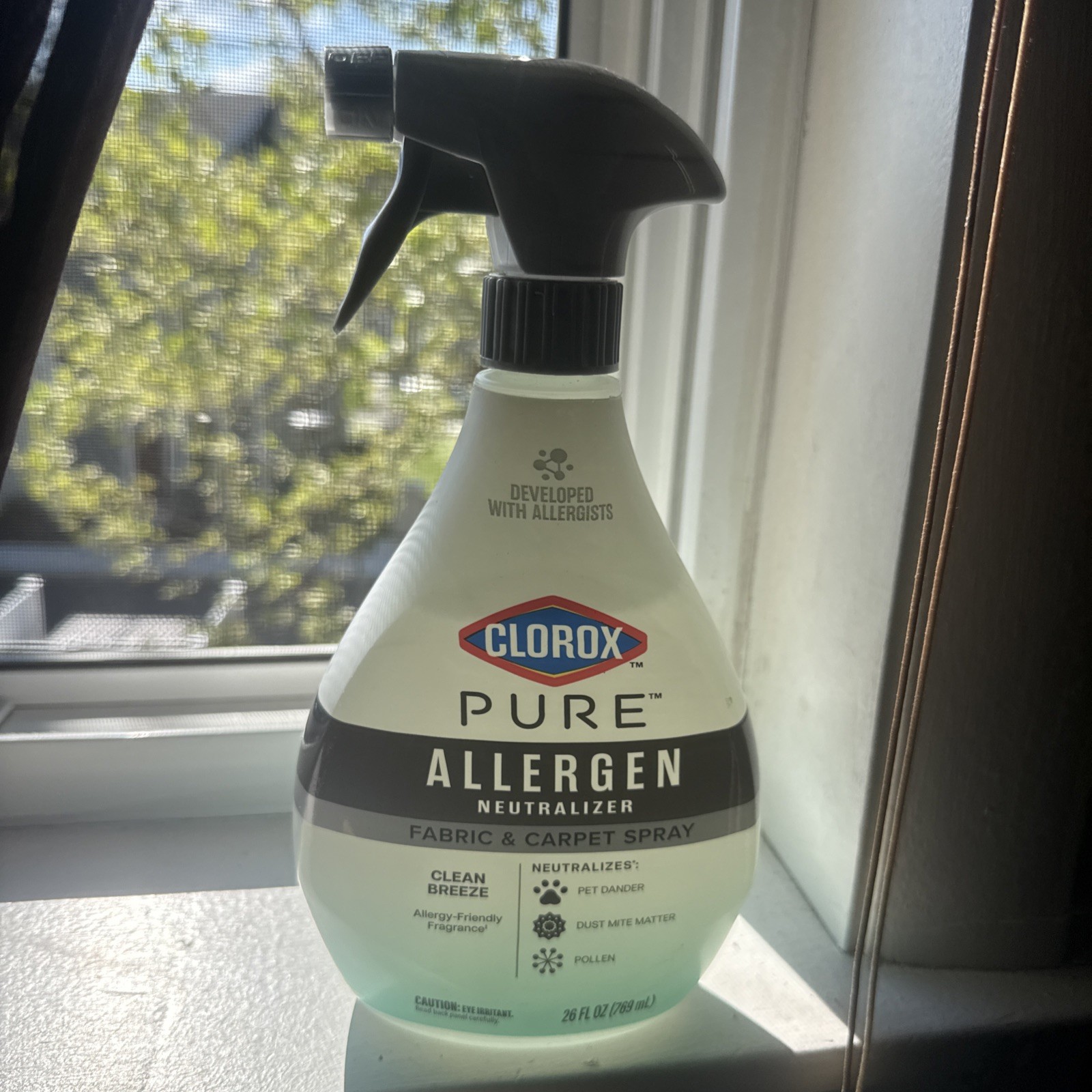 PURE Allergen Neutralizer Fabric and Carpet Spray, Clean Breeze, 26 Fluid Ounces