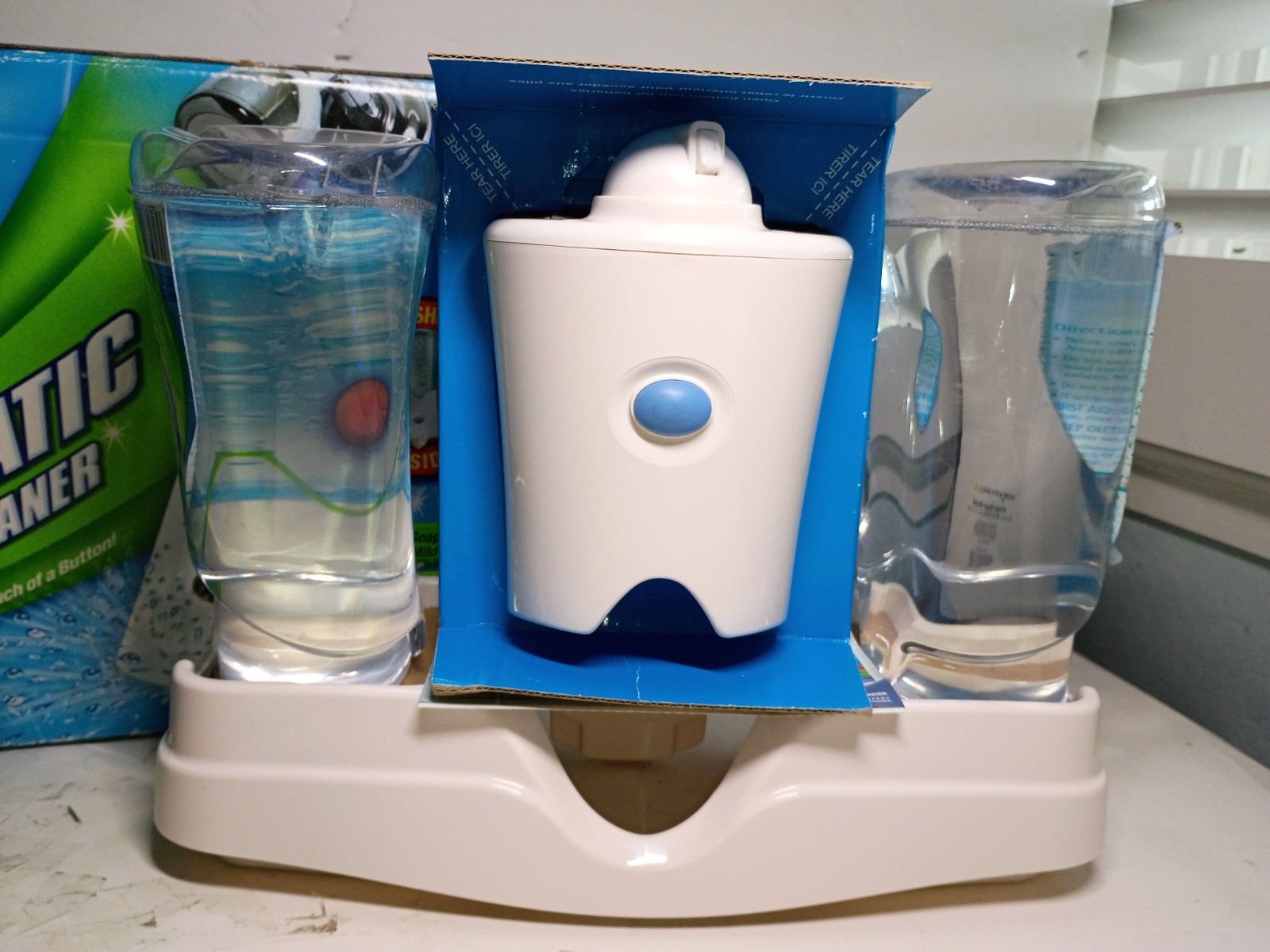Scrubbing Bubbles Automatic Shower Cleaner Sprayer + 2 Refills + Caddy NEW
