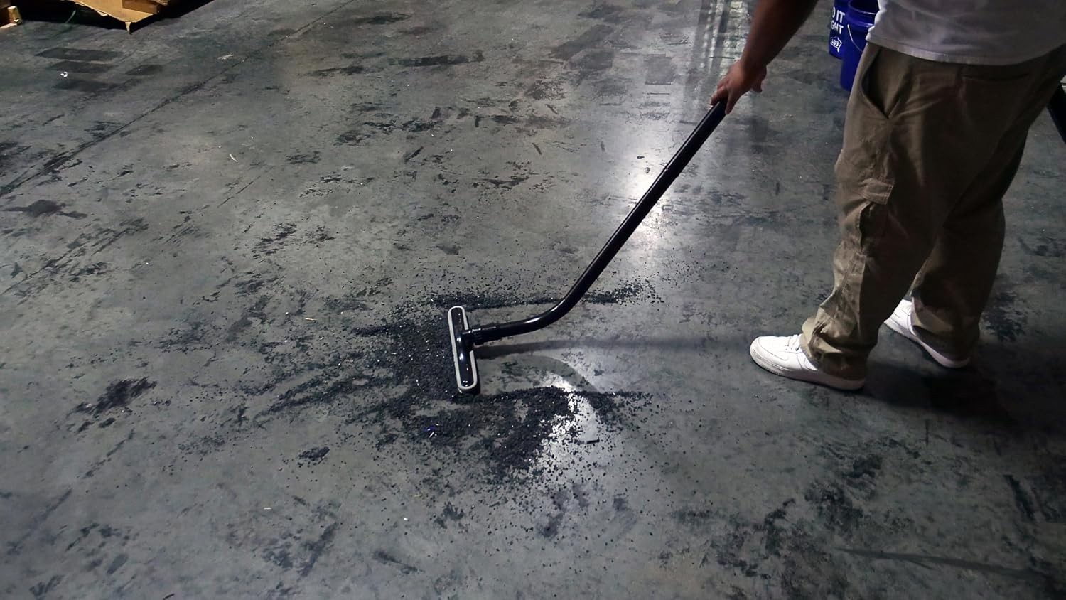 Commercial Cleaning Kit with Telescopic Aluminum S-Wand Vacuum Tools 14 Inch
