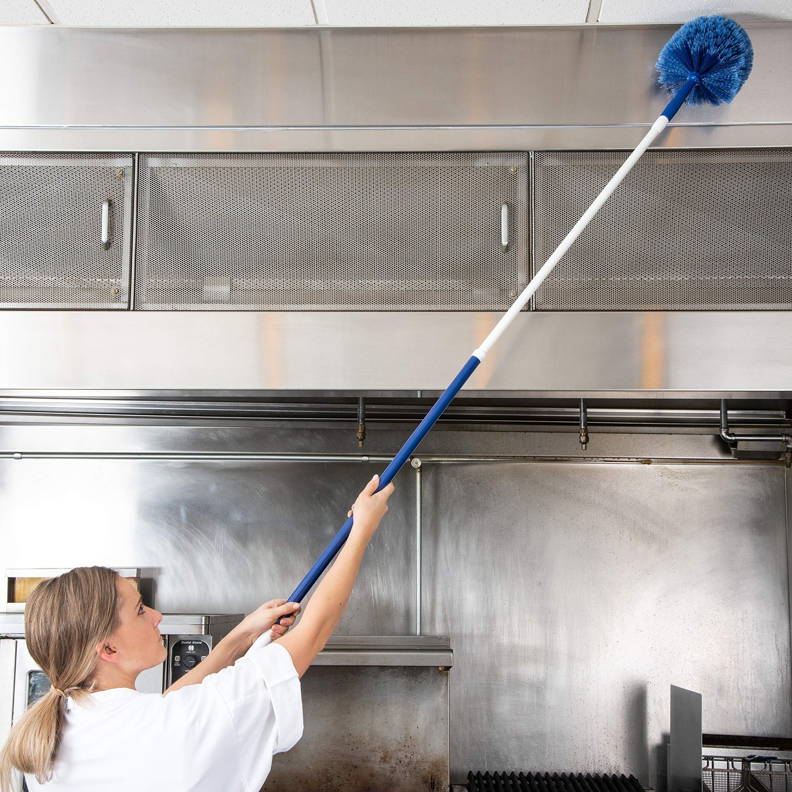 SPARTA Flo Pac Round Duster Head With Soft Flagged Bristles Cleaning Essentials