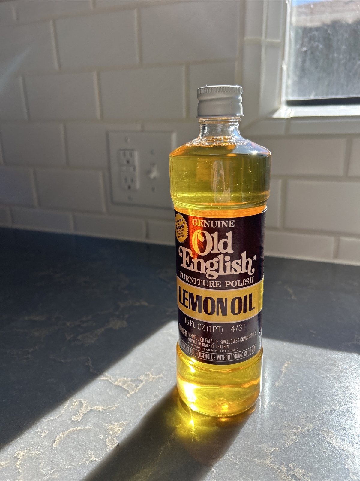 Old English Lemon Oil Furniture Polish FULL 16 Oz GLASS Bottle Vtg NEW PROP