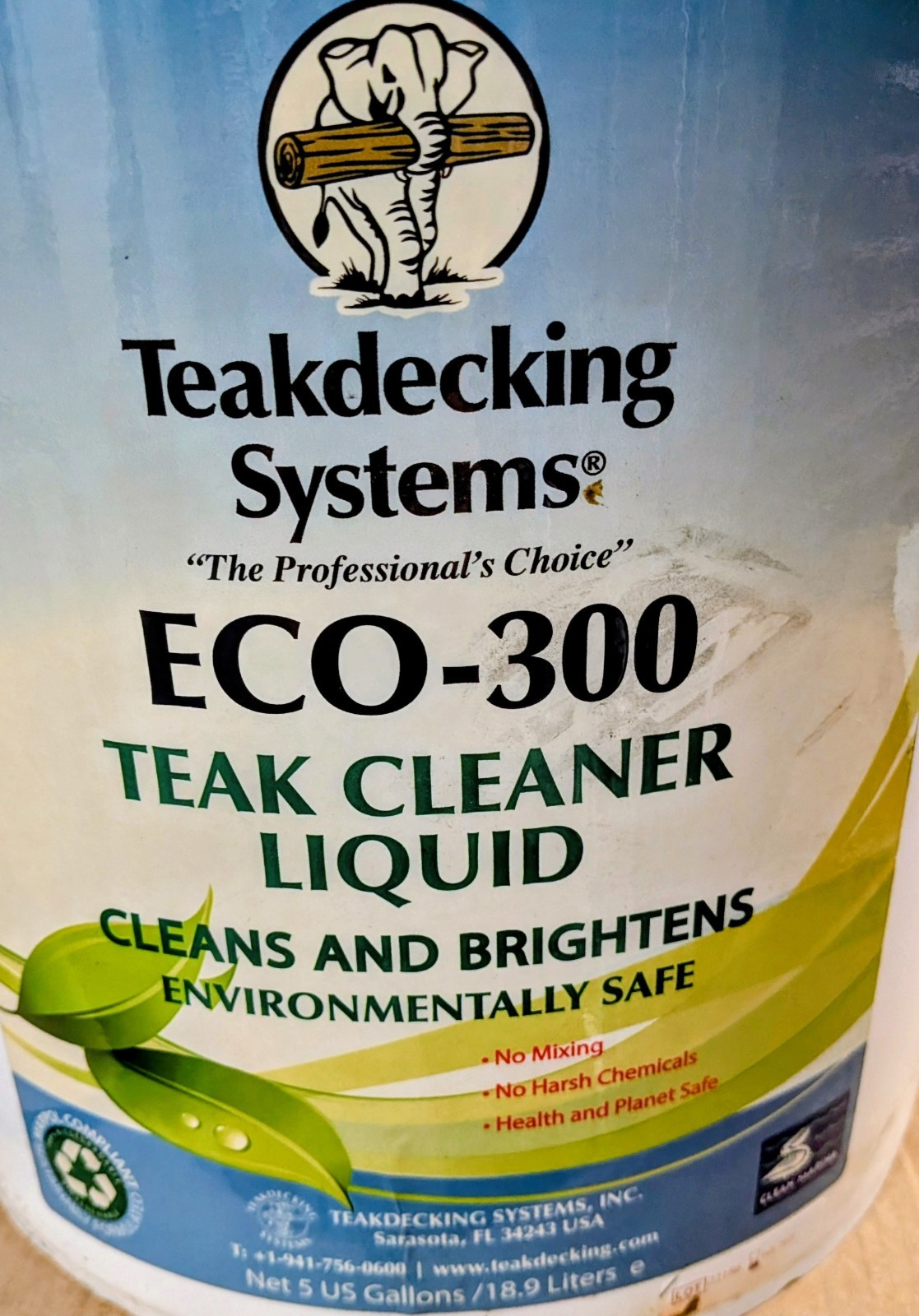 Teak Decking Systems ECO-300 Liquid Teak Cleaner 5-gal