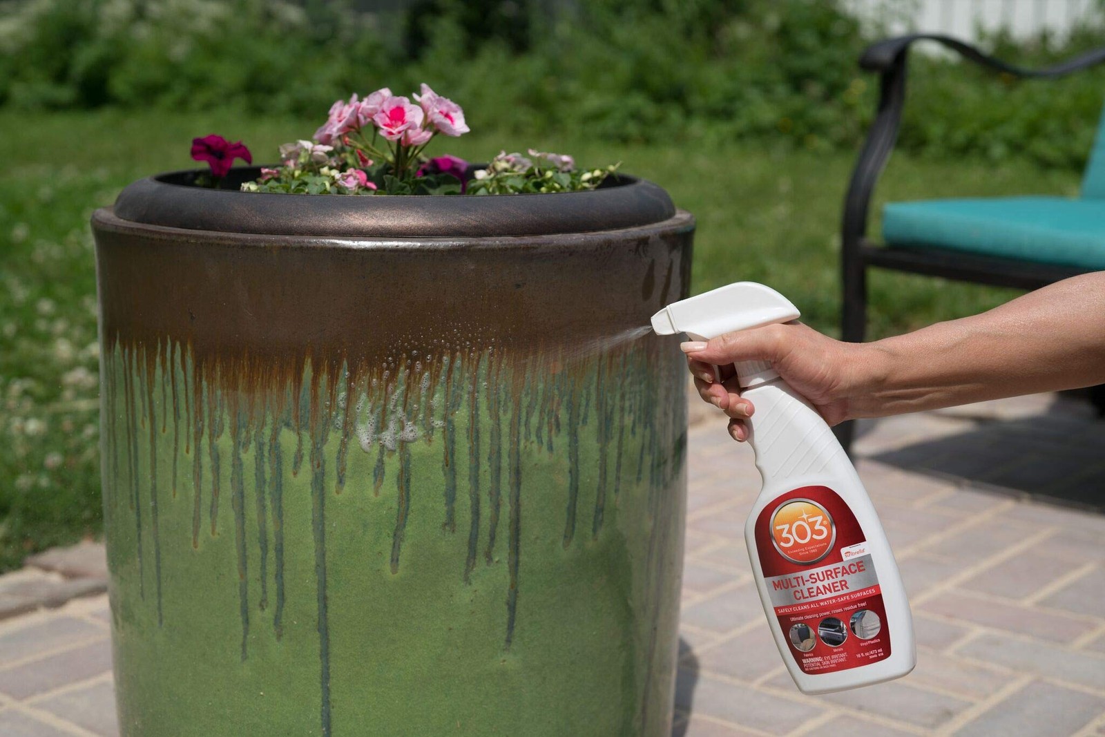 Multi-Surface Cleaner Spray, Residue-Cleaning for Vinyl, Fabric, Plastic & Mo…