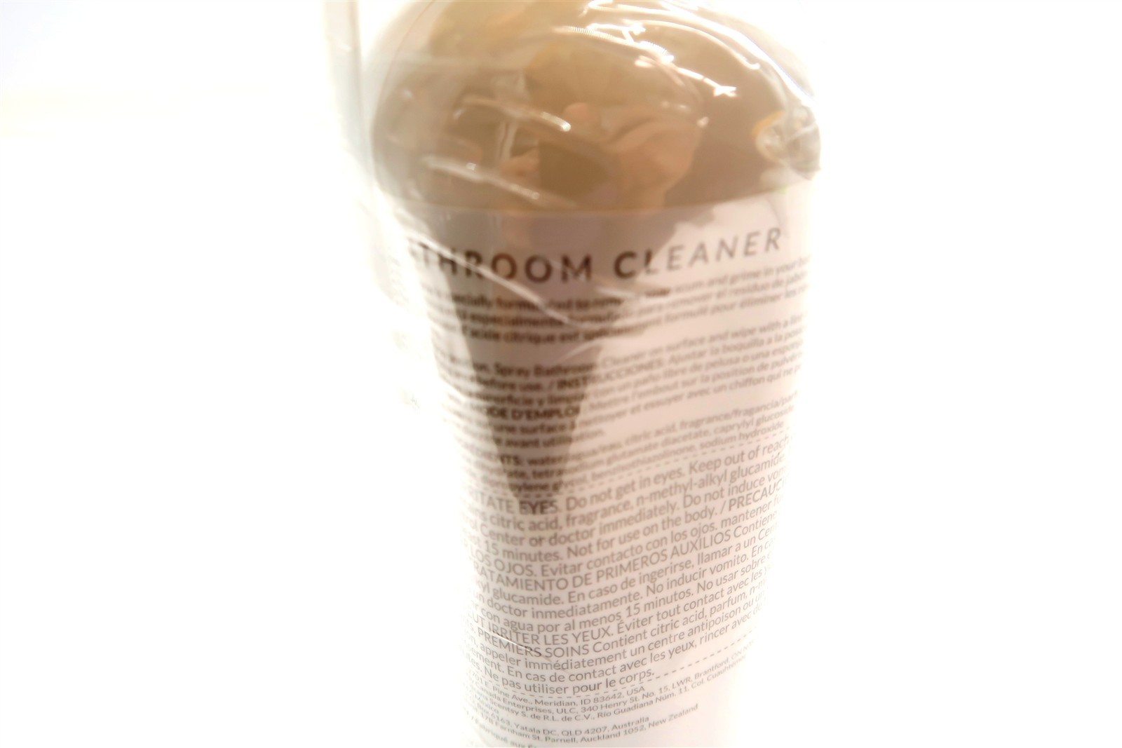 New SCENTSY BATHROOM CLEANER in Lemon Verbena Scent Spray Bottle 16 Fl Oz 48850