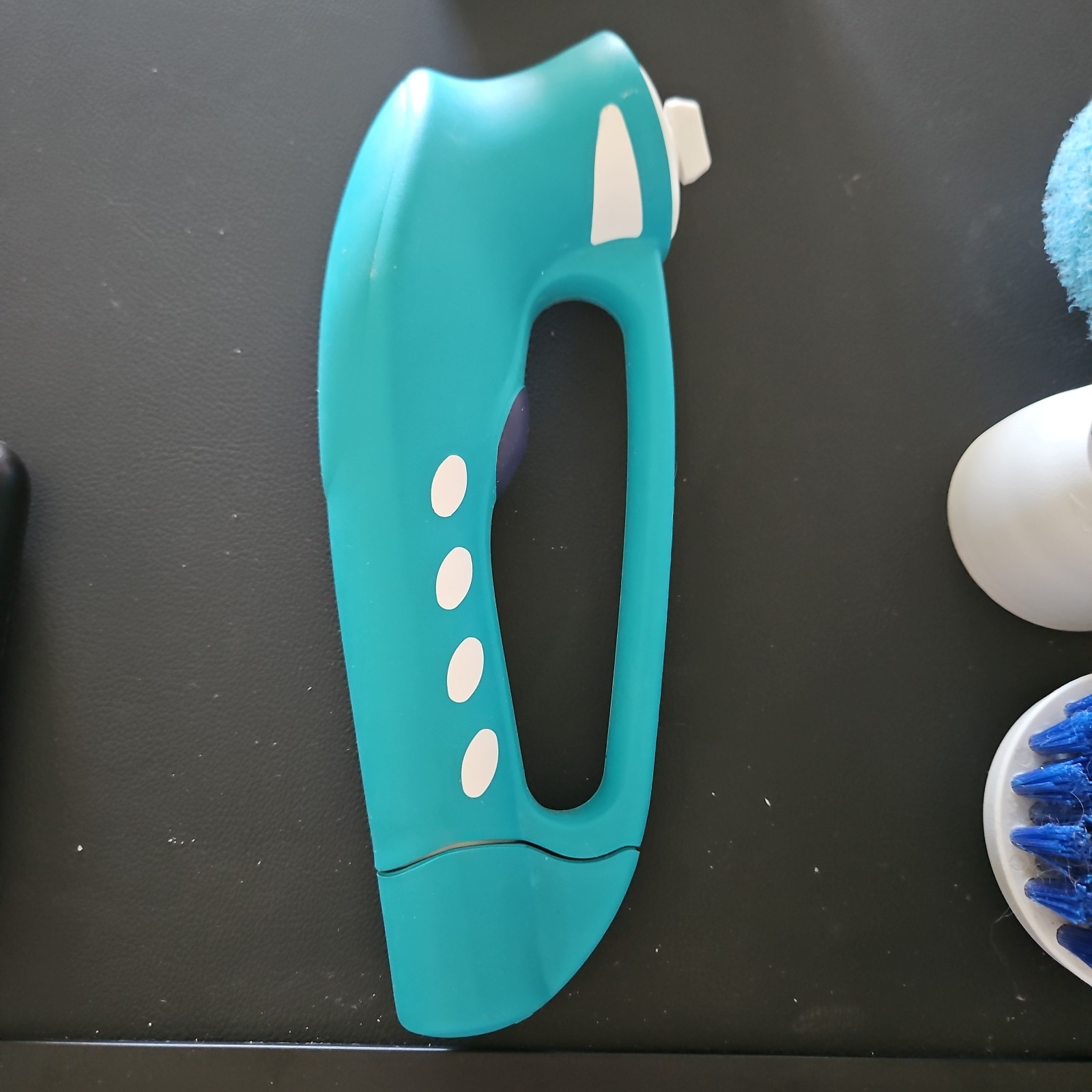 Black and Decker Scumbuster Handheld Wand Blue No Battery W/ Attachments