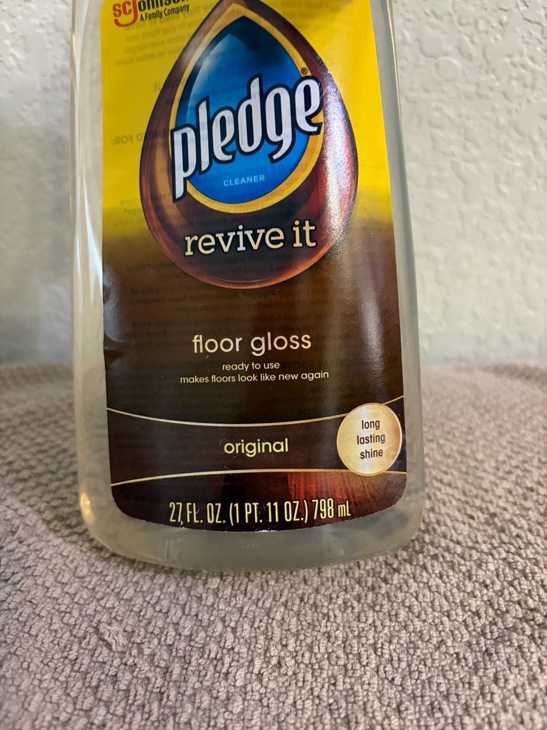 Vintage Pledge Revive It Floor Gloss Cleaner Original Scent 27 fl oz. 95% full